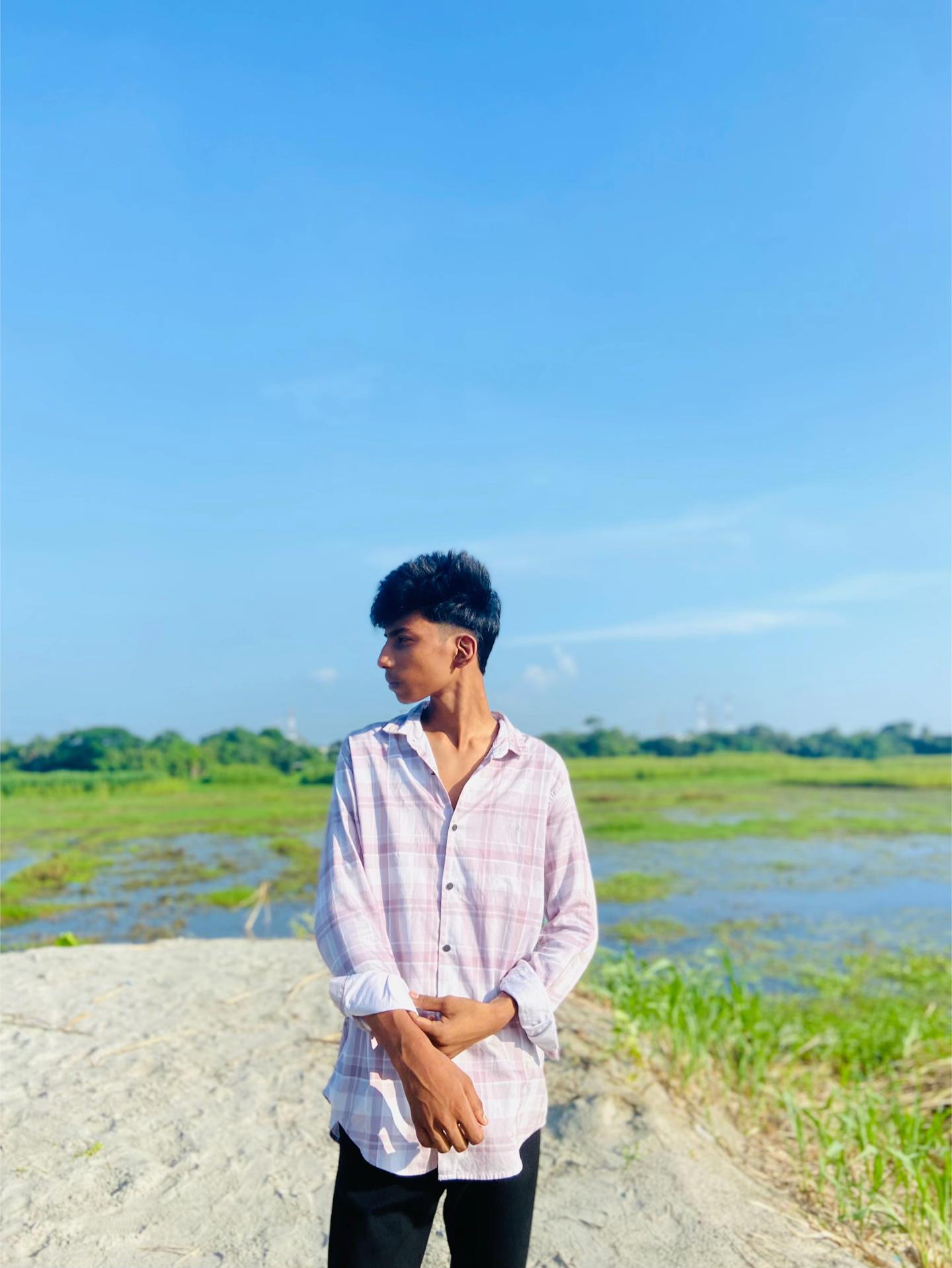 @YOUR NAHIM💫🥂🧊