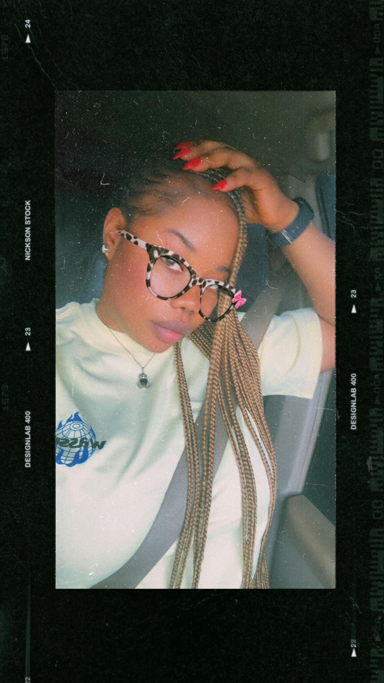 @Kemdiva🎀💕