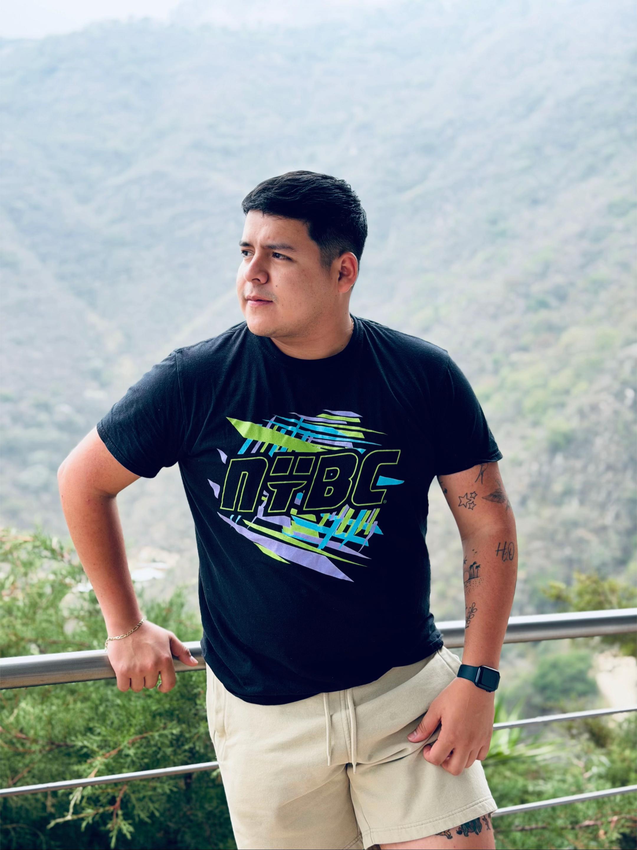 @Hugo Gir&oacute;n