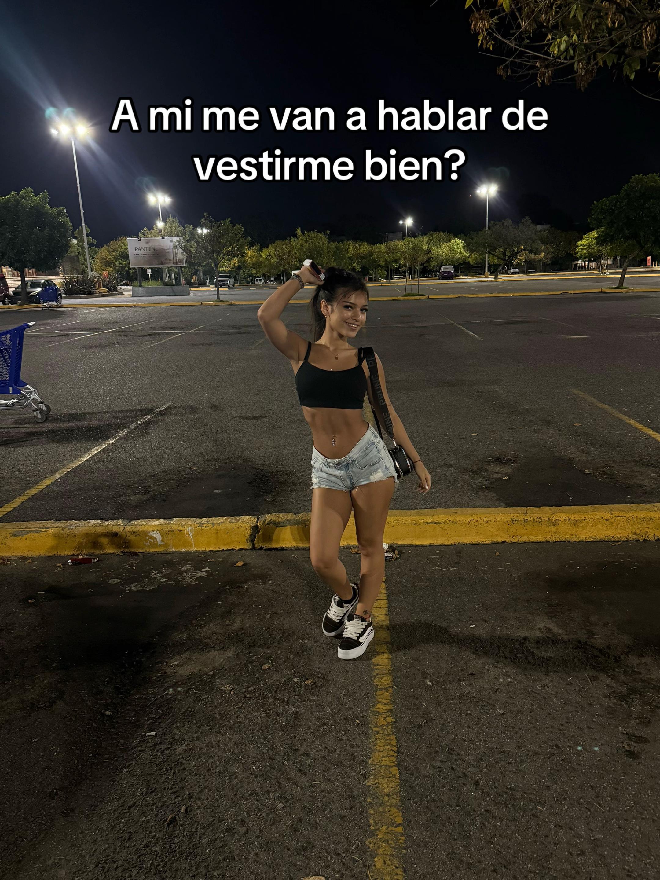 @♛