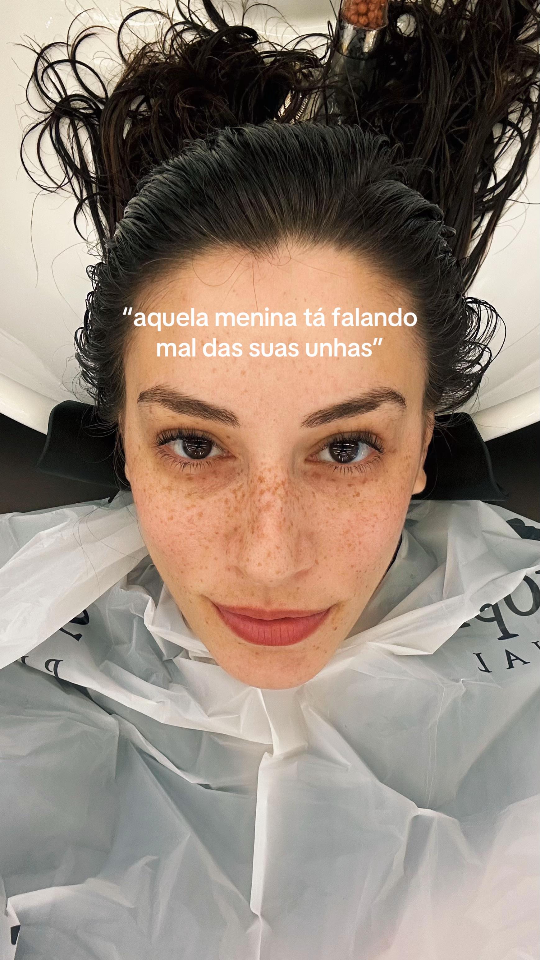 @Isabela Reda