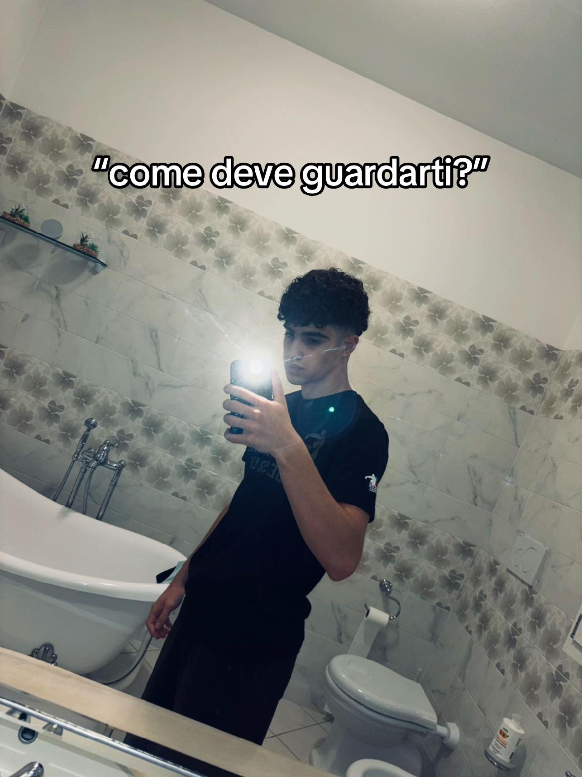 @AstroKiro