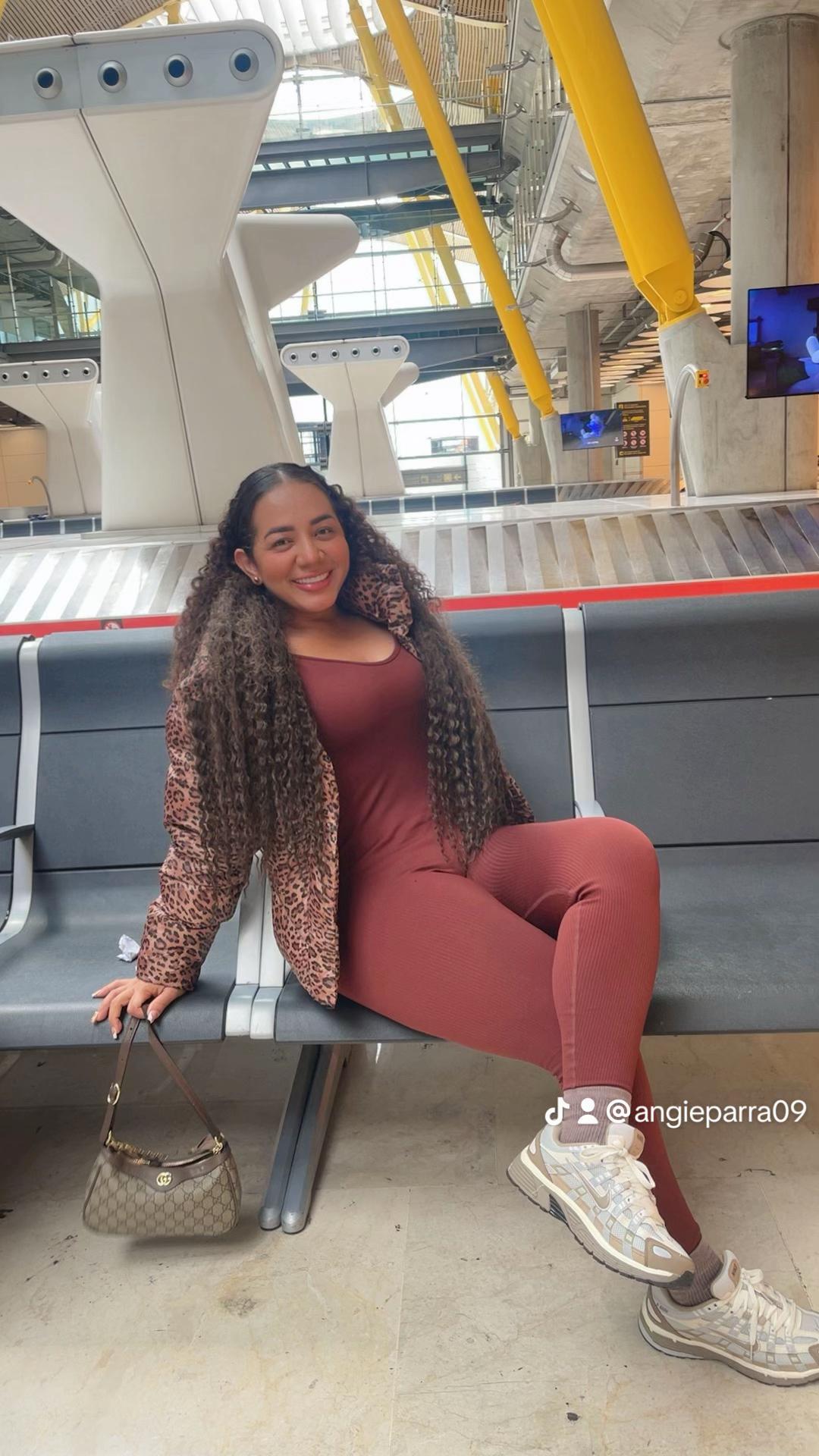 @Angie Paola 🍓