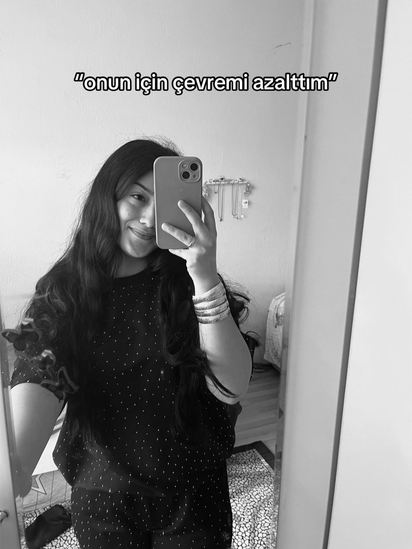 @𝙀𝙡𝙖𝙣𝙪𝙧 𝙎𝘼𝙇𝙈𝘼𝙉🦢
