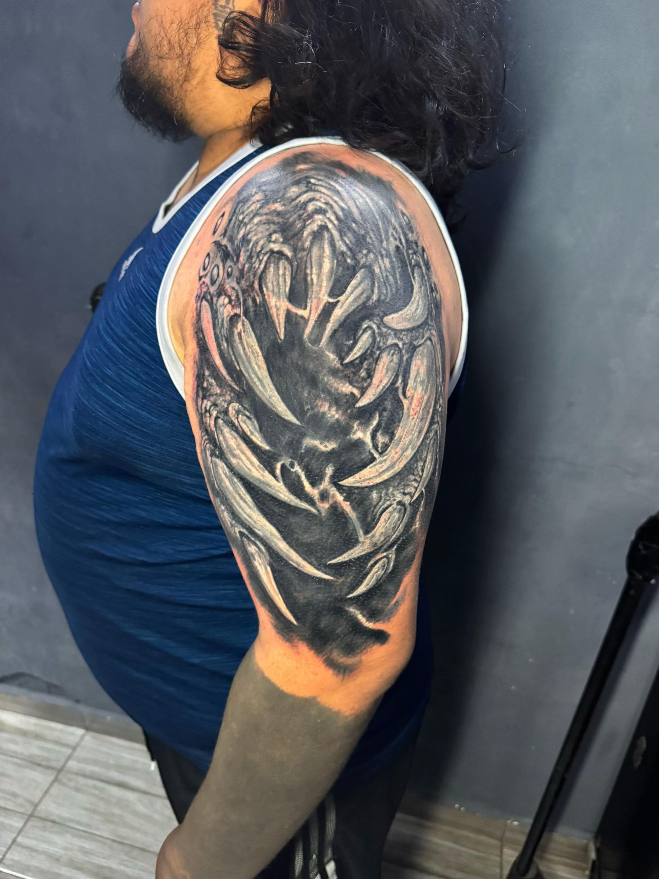 @JOVA RIOS CUSTOM TATTOOS
