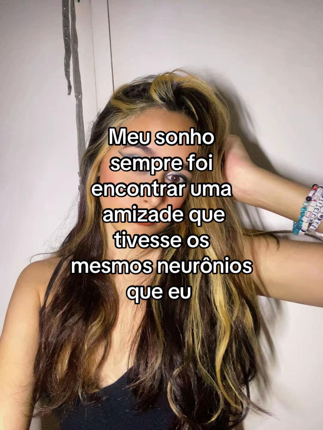@𑣲Mary