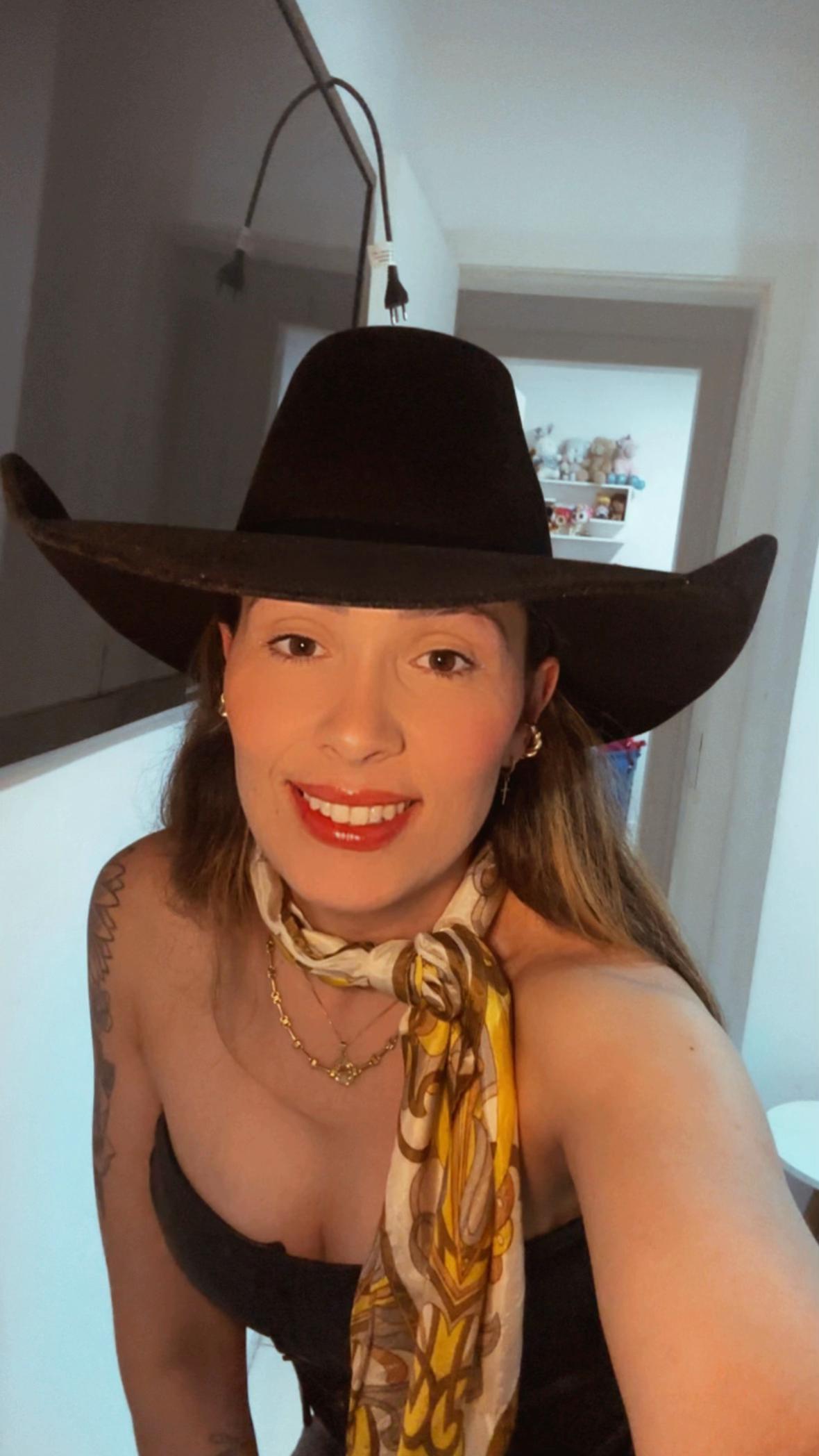 @uaijessicaferrp