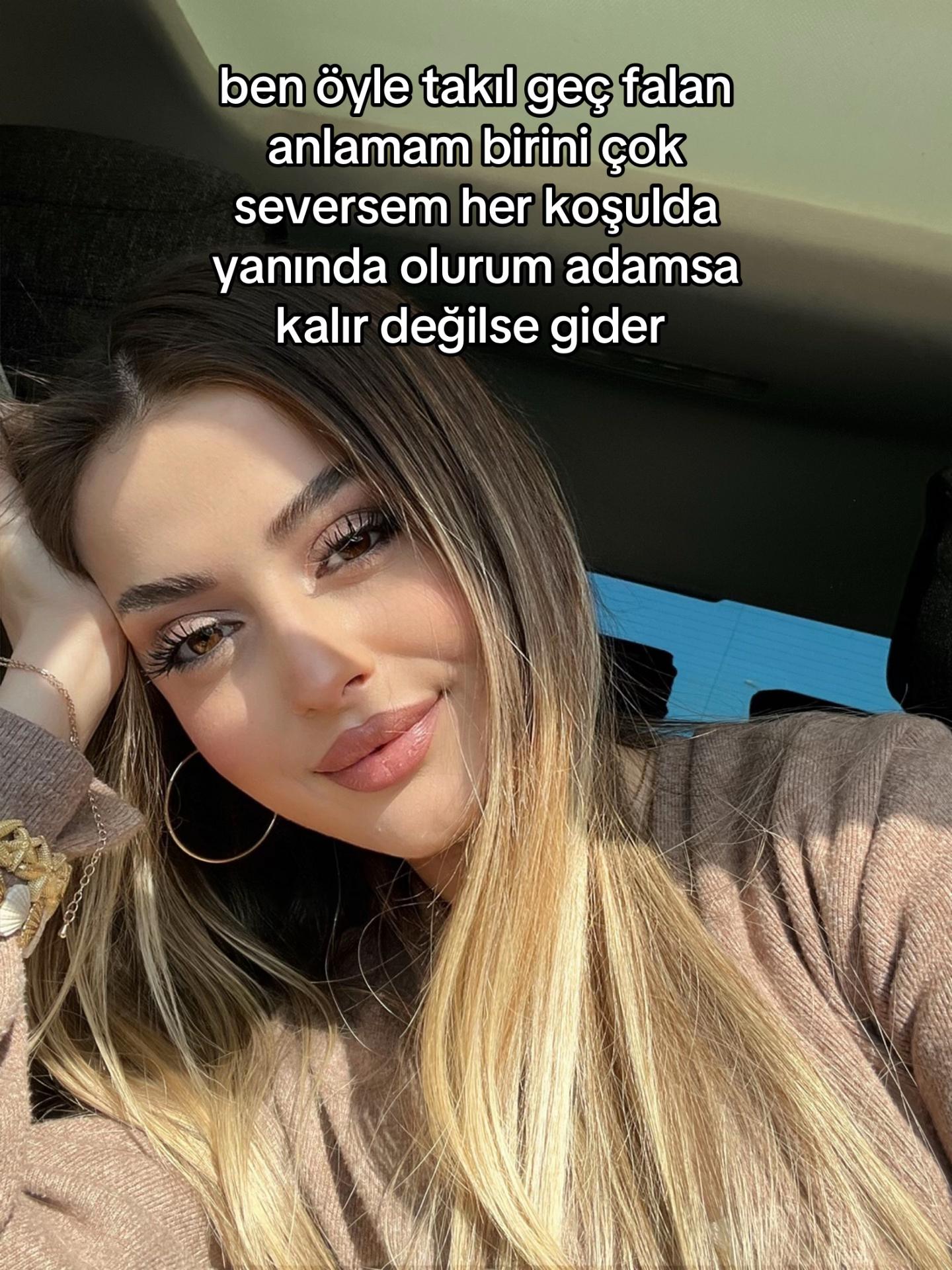 @Ayşegül