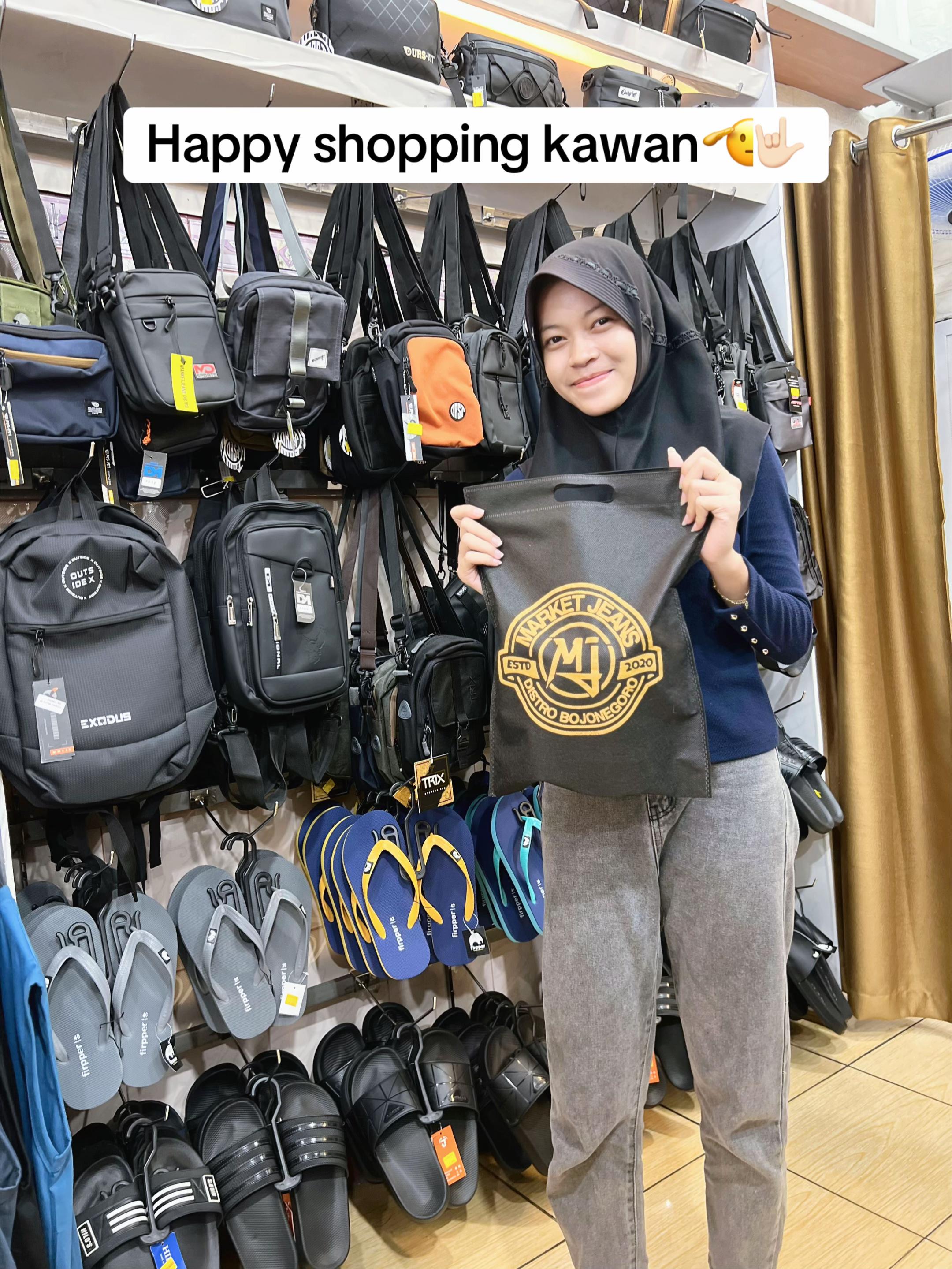 @Market jeans