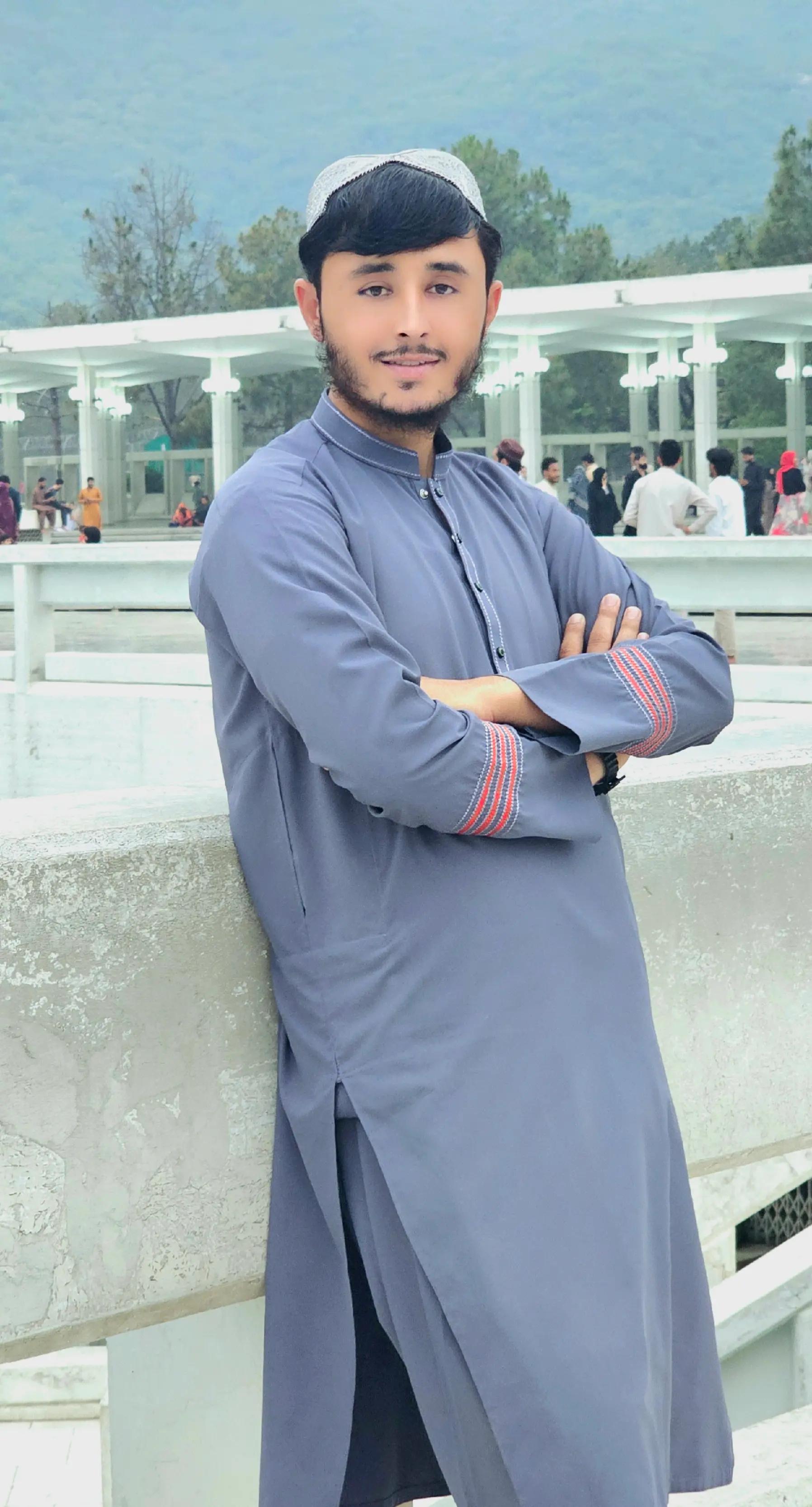 @ISRAR SCHOOLI331