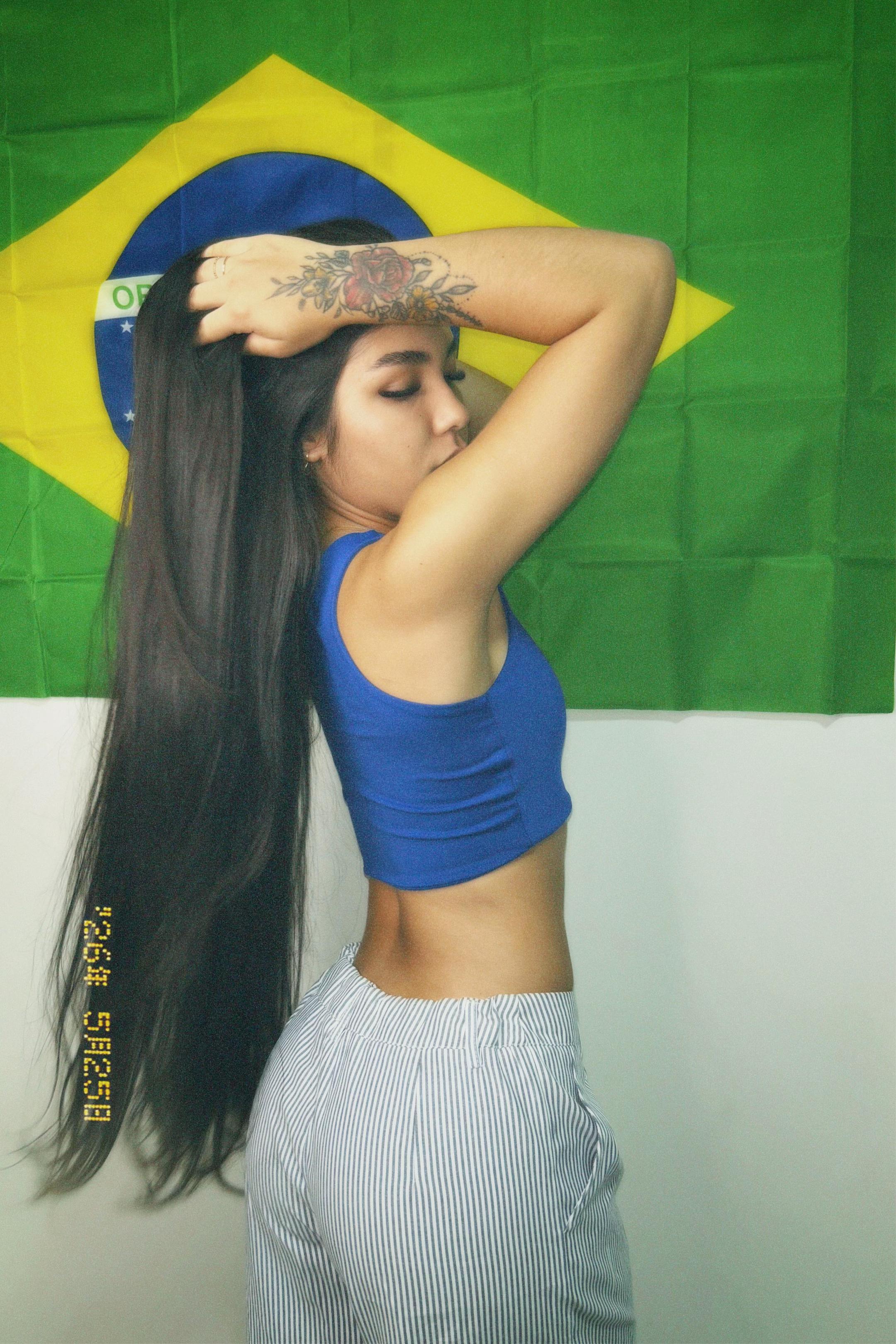 @andriacrln