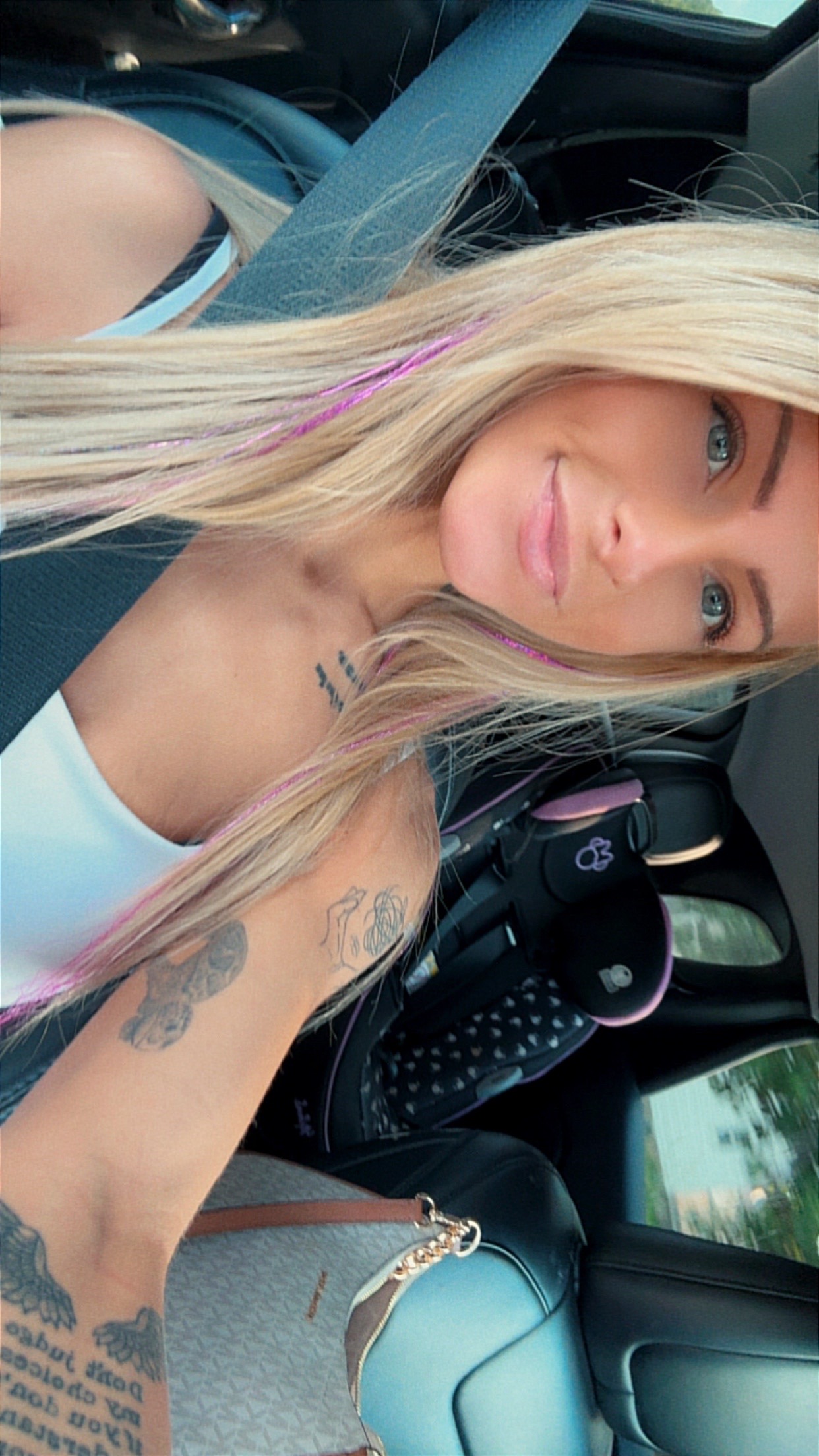 @Kristal