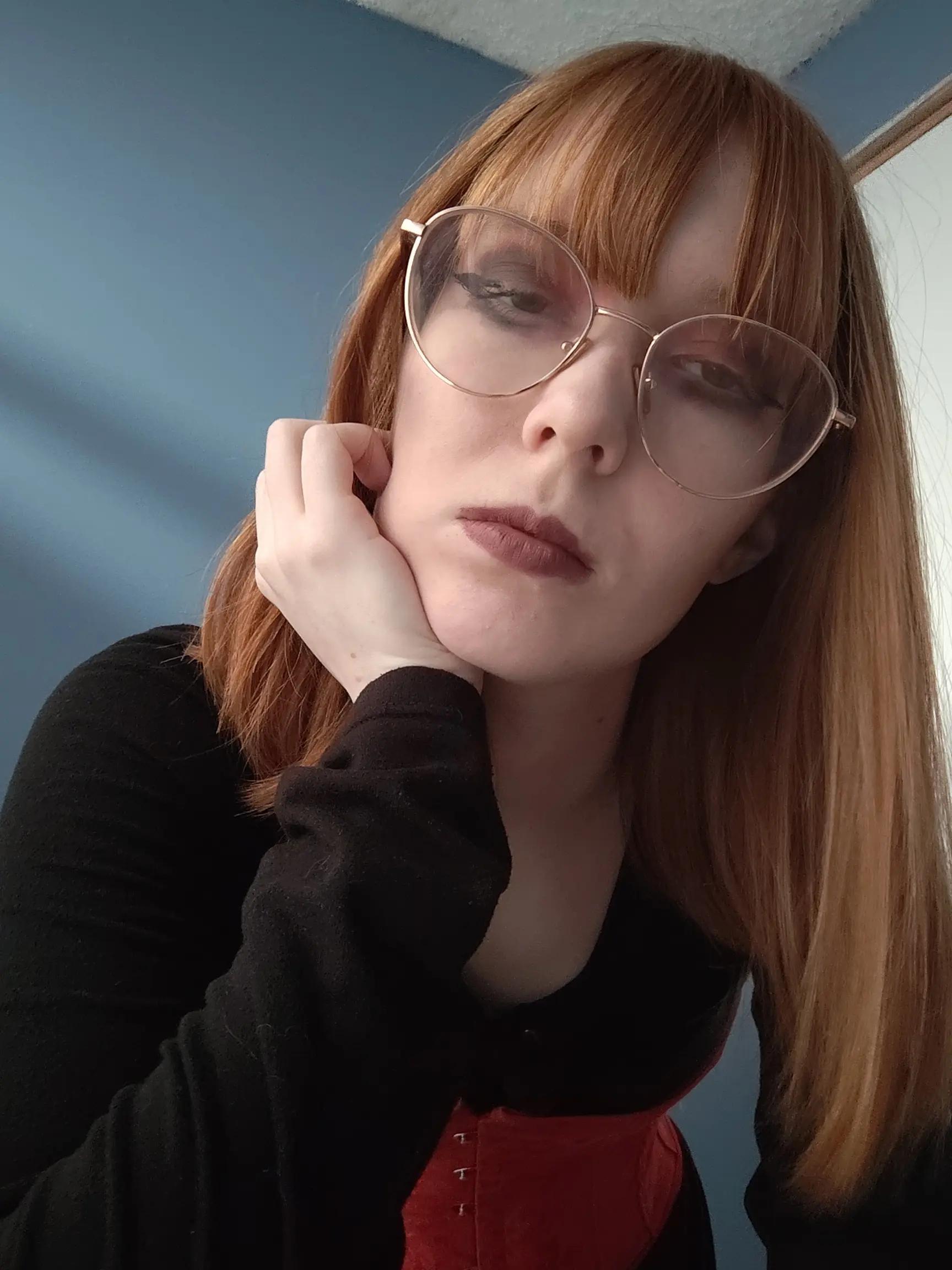 @Eumie_the_Witch