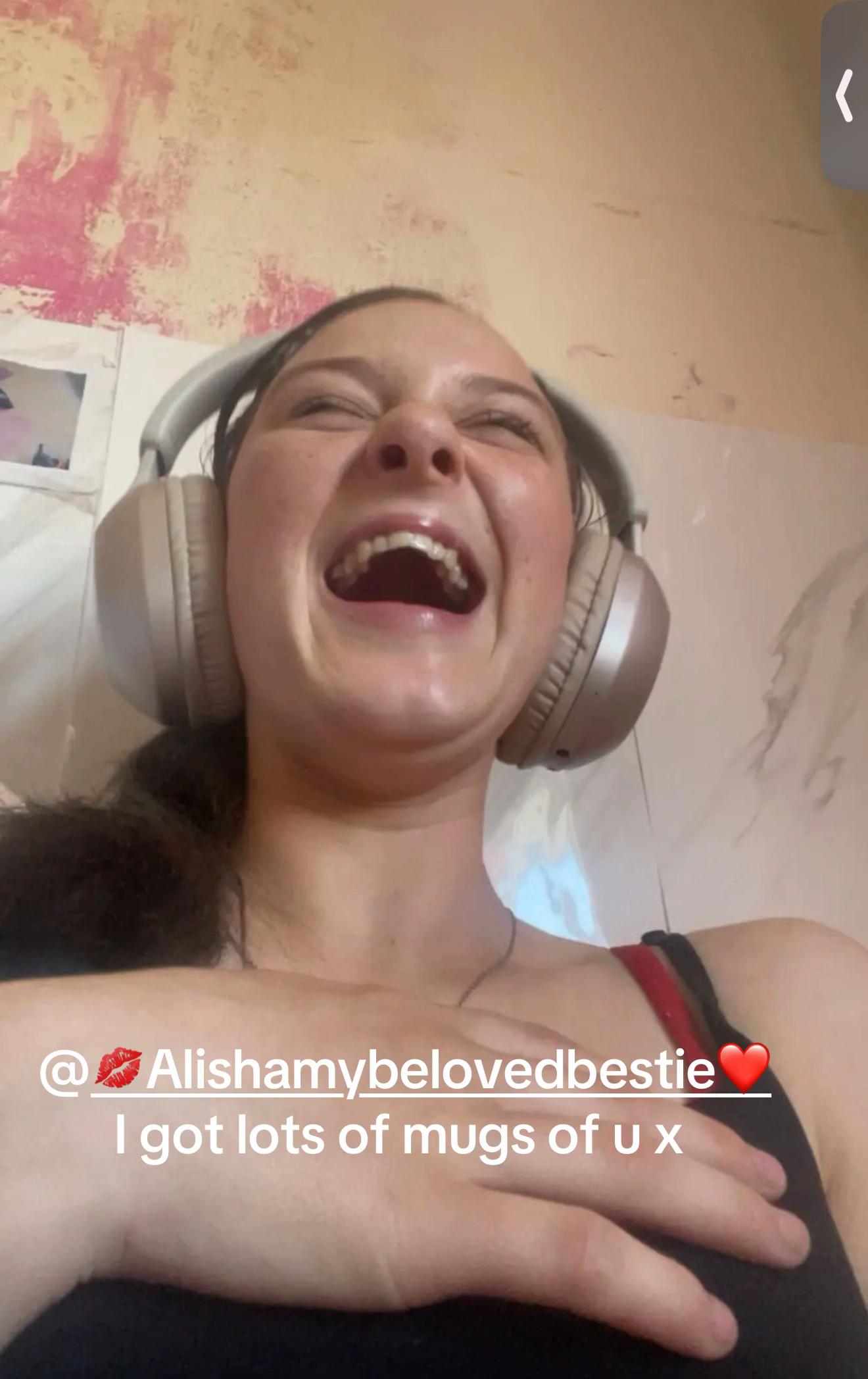 @Itsyagirl_queencourtney7