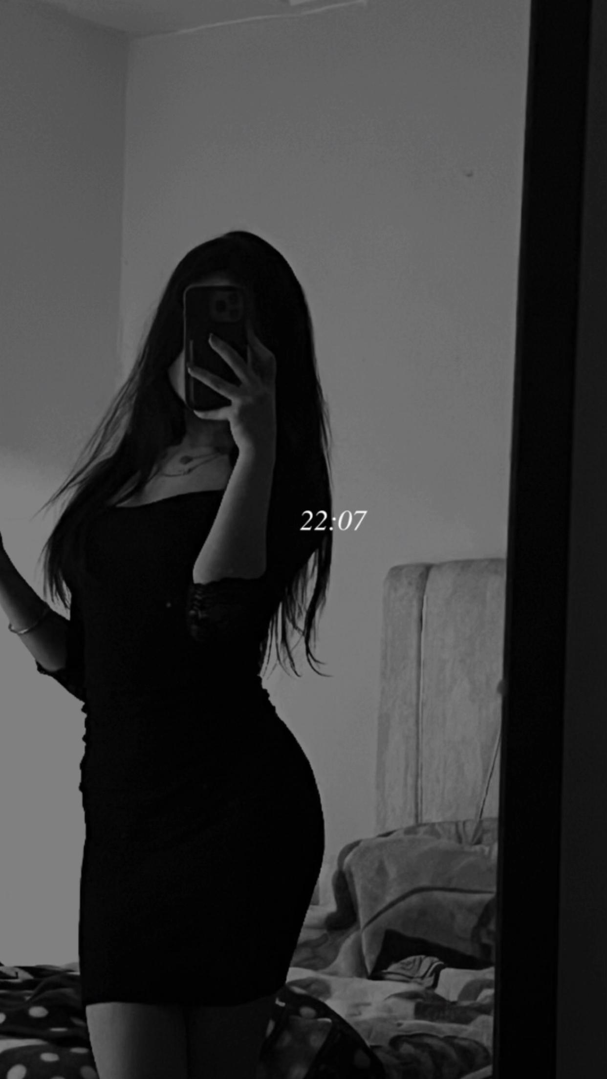 @_essleeemmm_