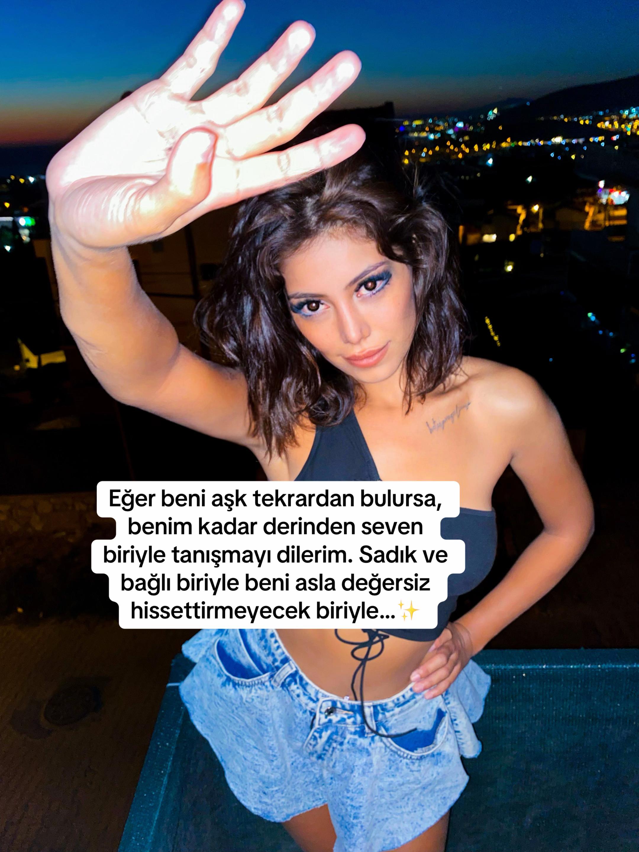 @Ceylin Ak&ccedil;alı