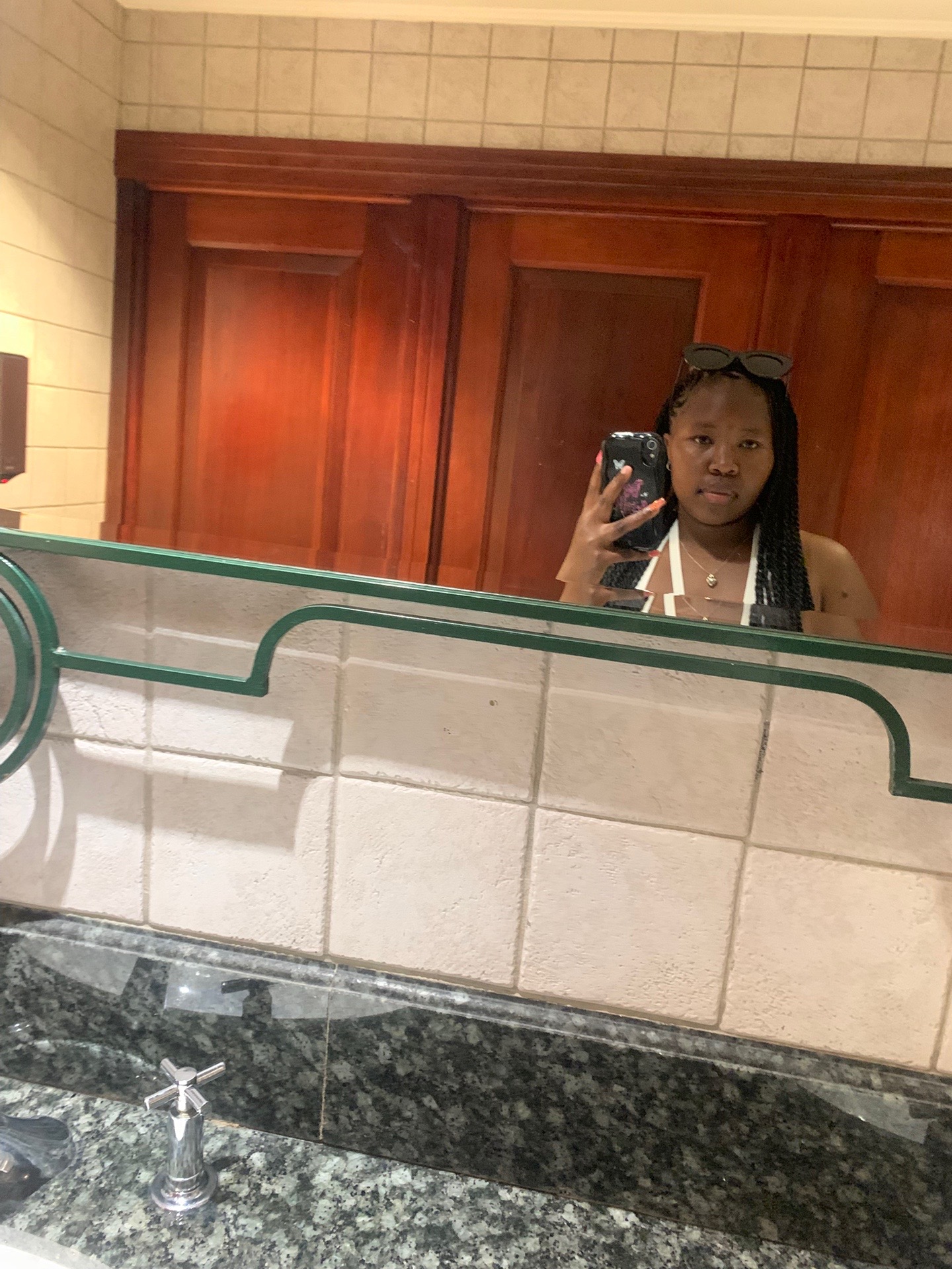 @Lisa Mbondi.