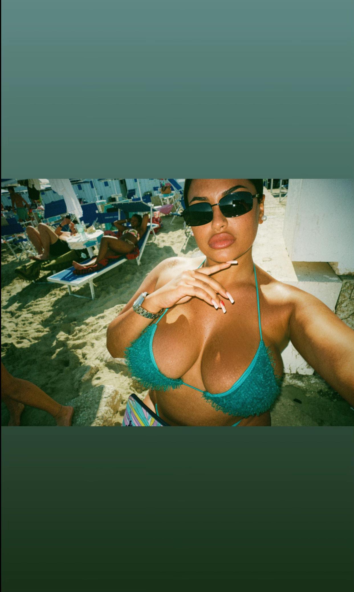 @Nena👧🏽