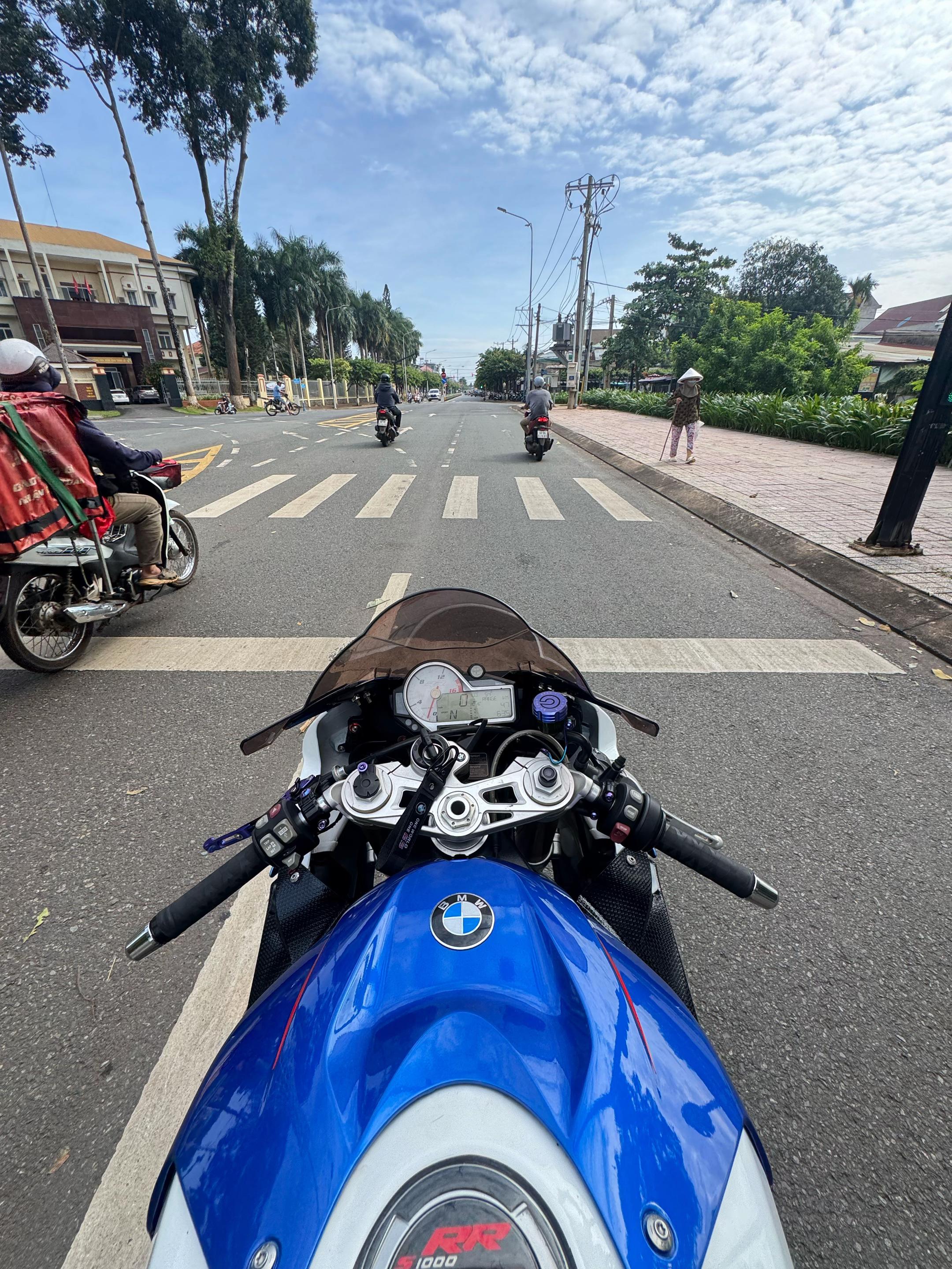 @L&ecirc; Trần Bảo Ngọc