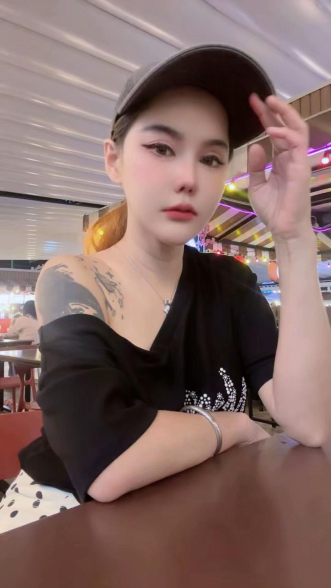 @น้องเหมียว อาตร์ ตัวแม่