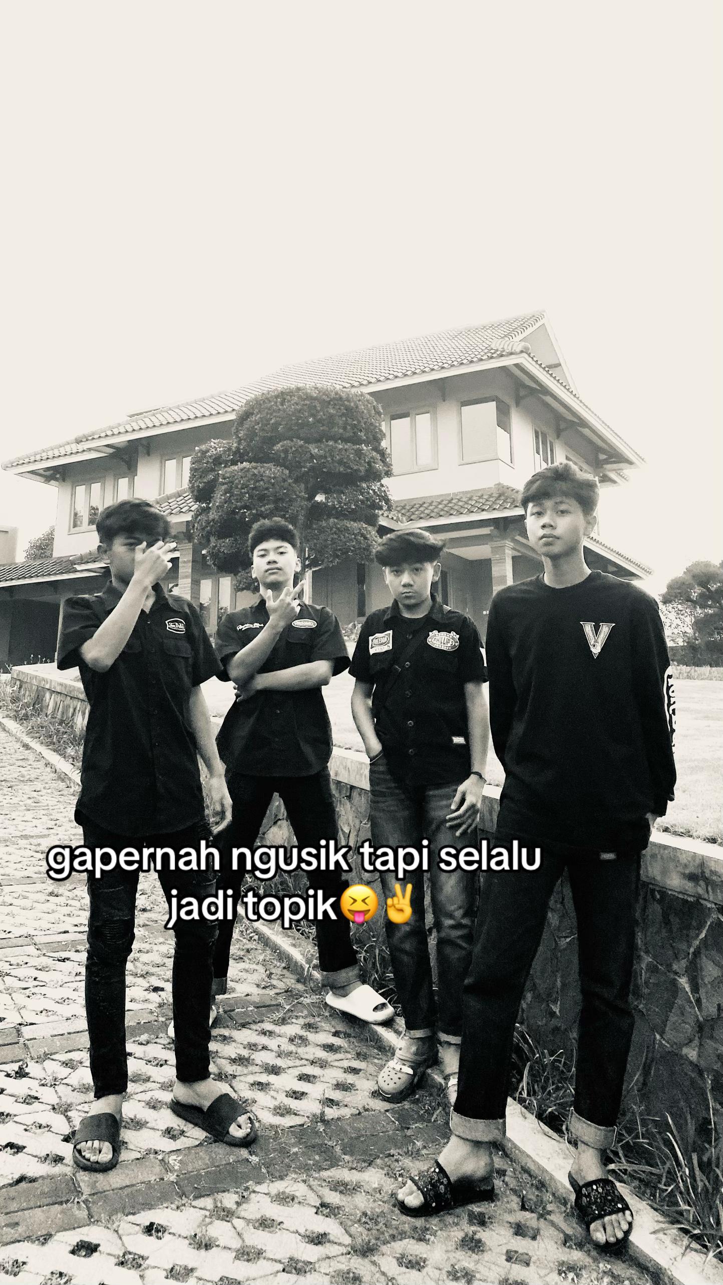 @hakimz002