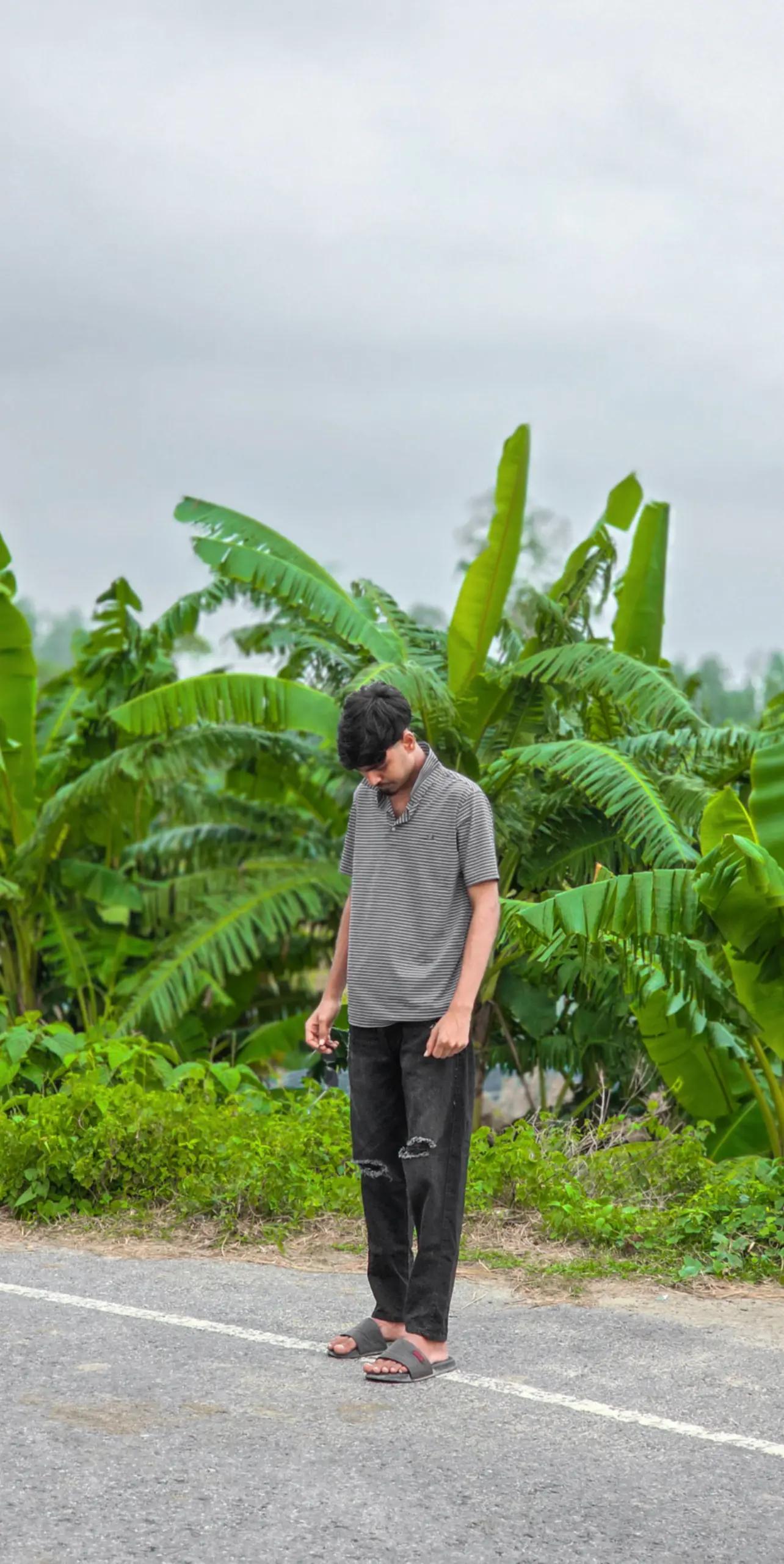 @SOURAV 🦅
