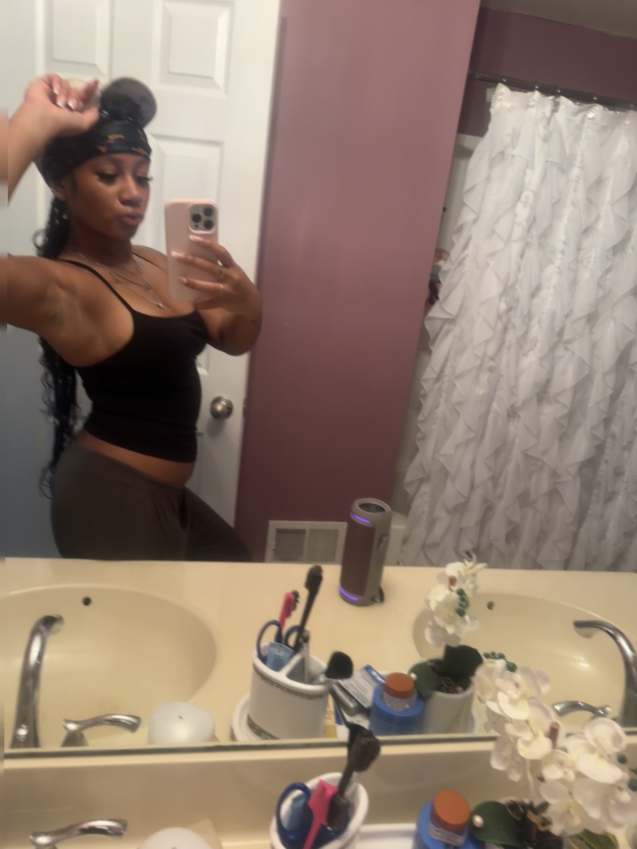 @whoisnialing