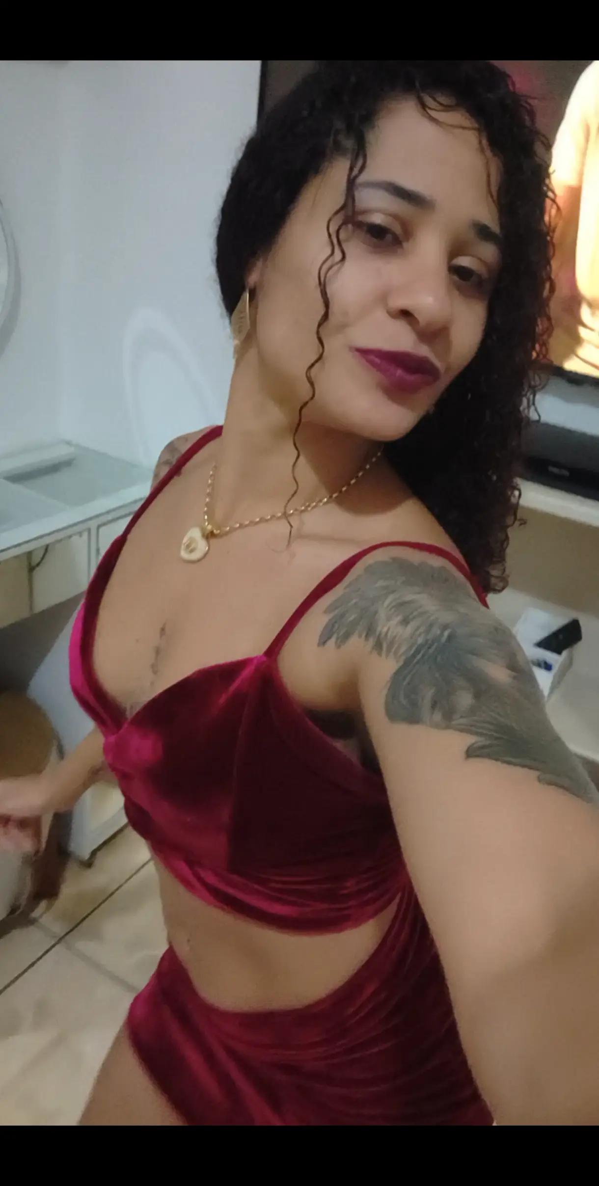 @deboramonique_