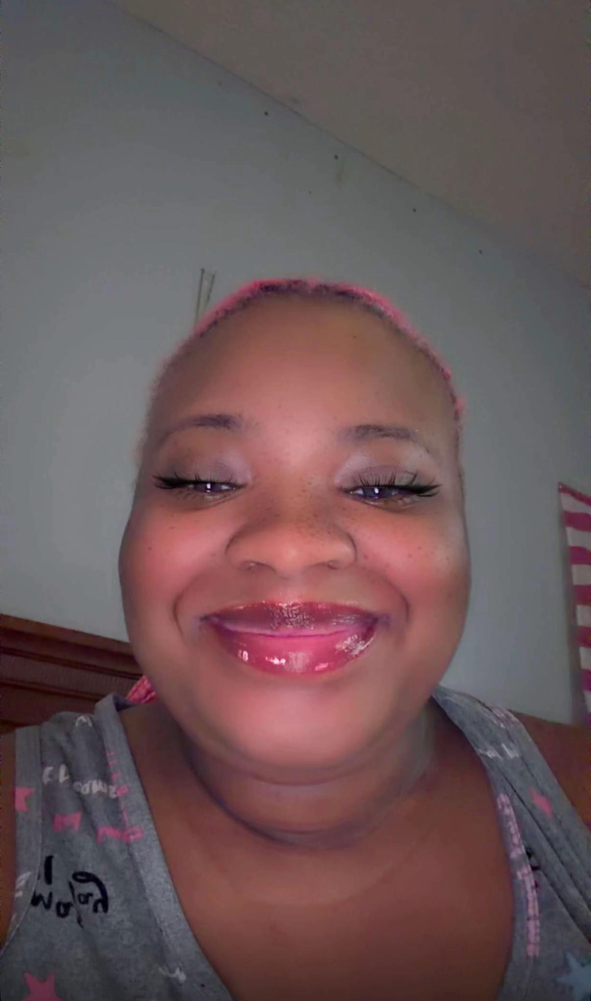 @Lovely Peaches