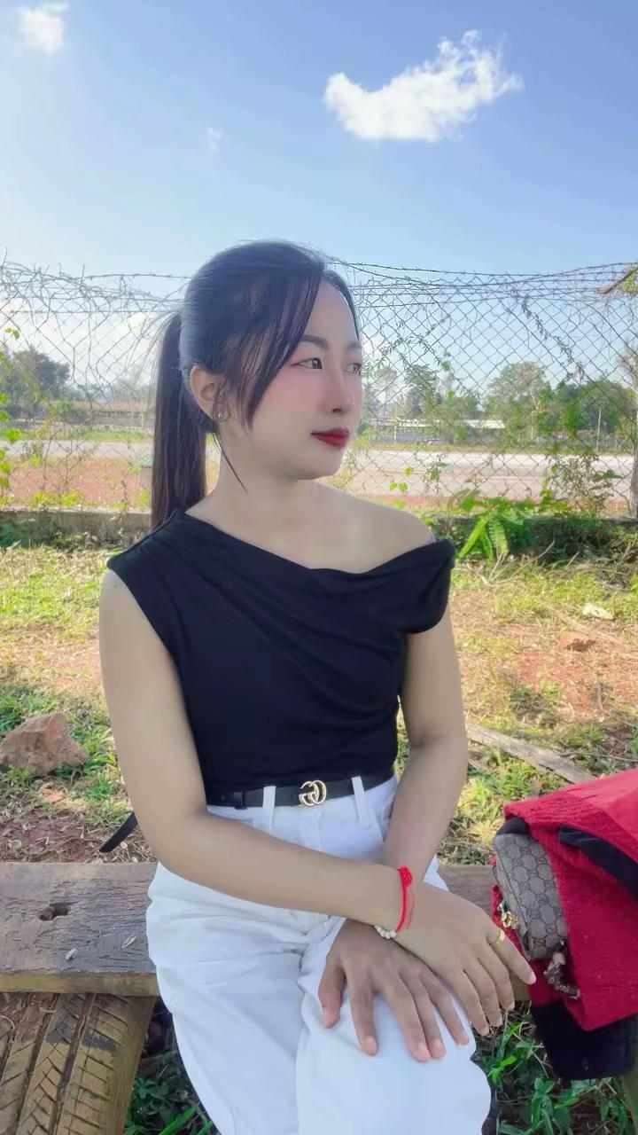 @မူၺ်ၸွမ်💔🥀