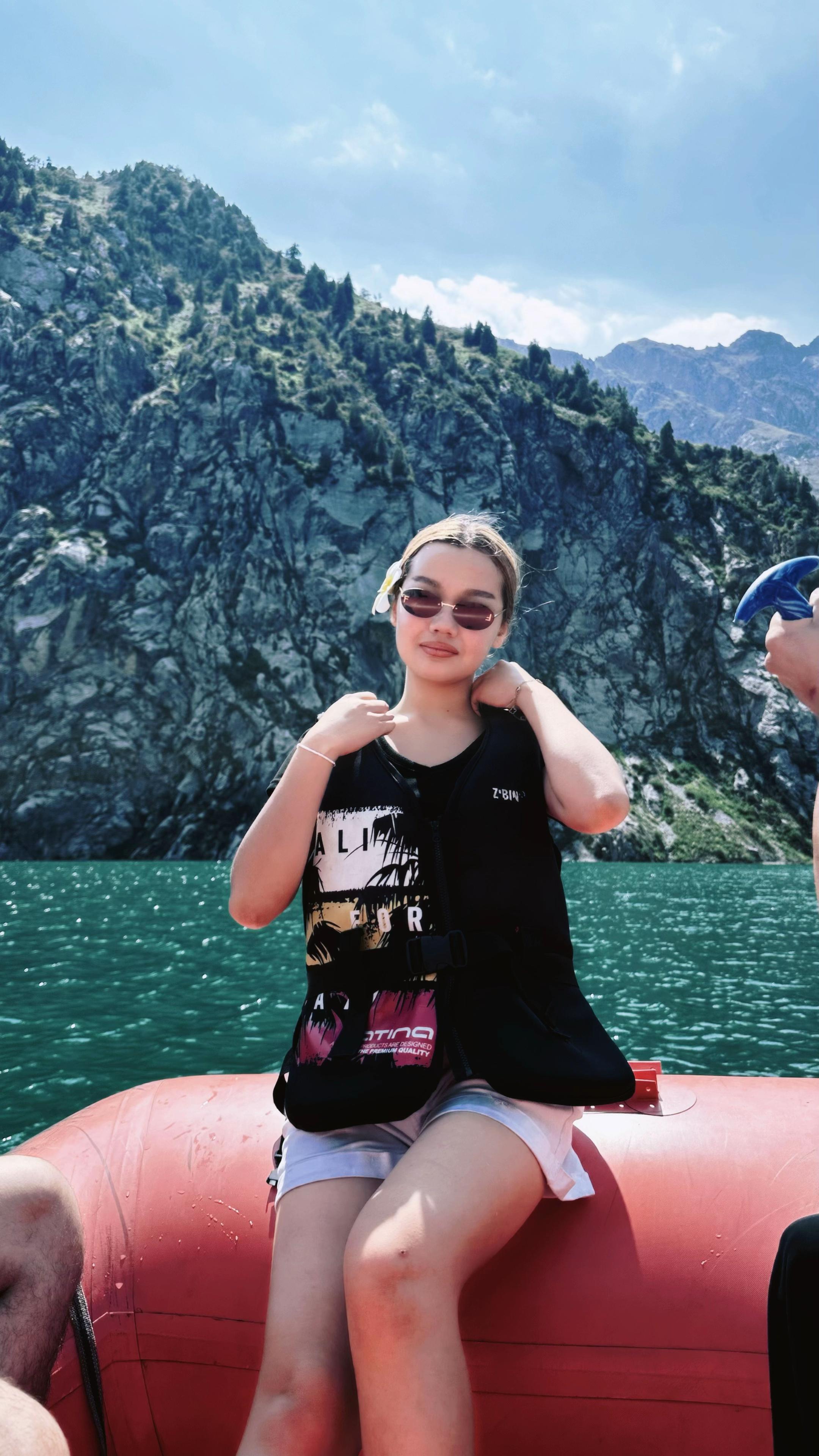 @Nurnur🦢
