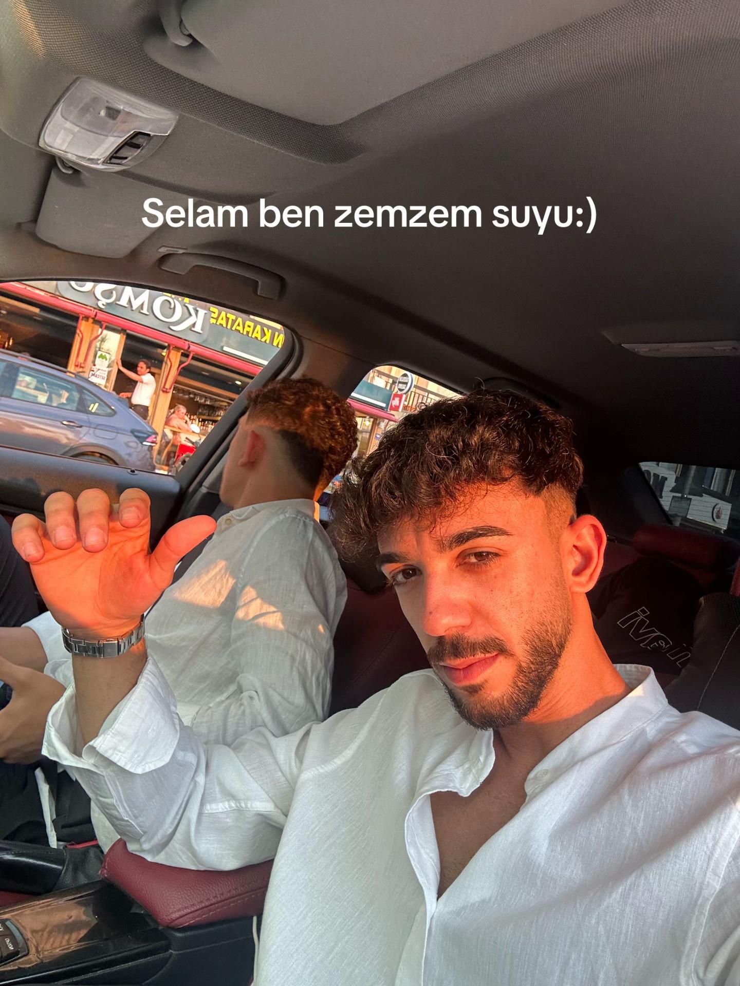 @𝒜 𝒫 𝒪 𝒴 İ Ğ İ 𝒯
