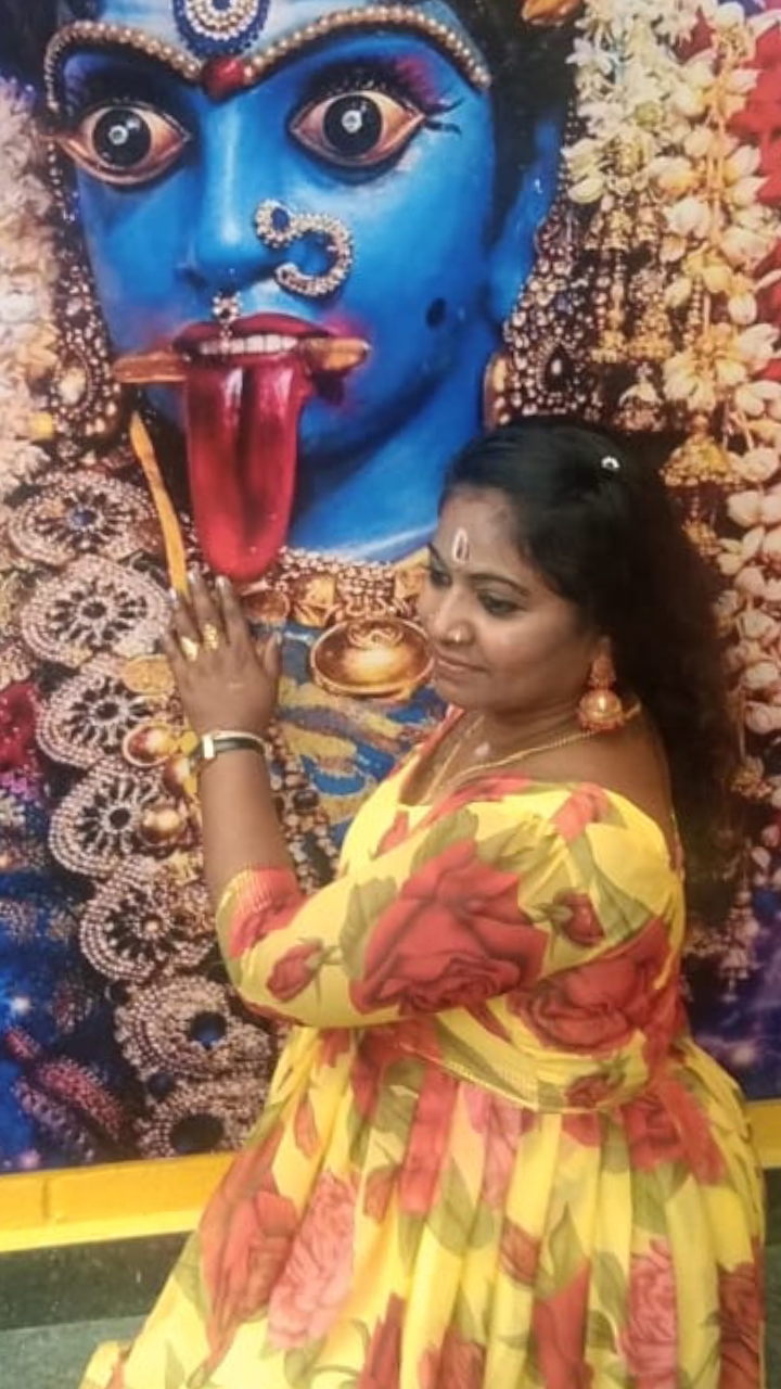 @Saroja Roja