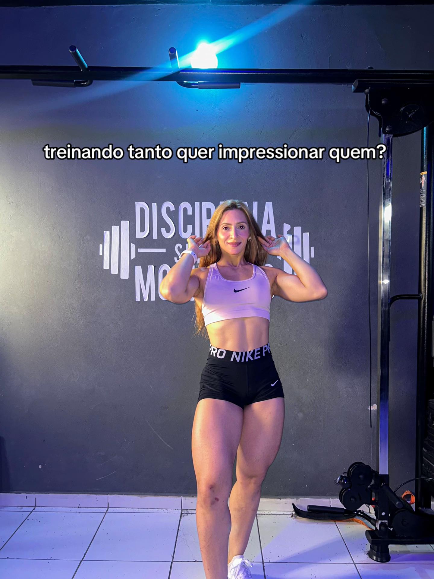 @ana_candiiido
