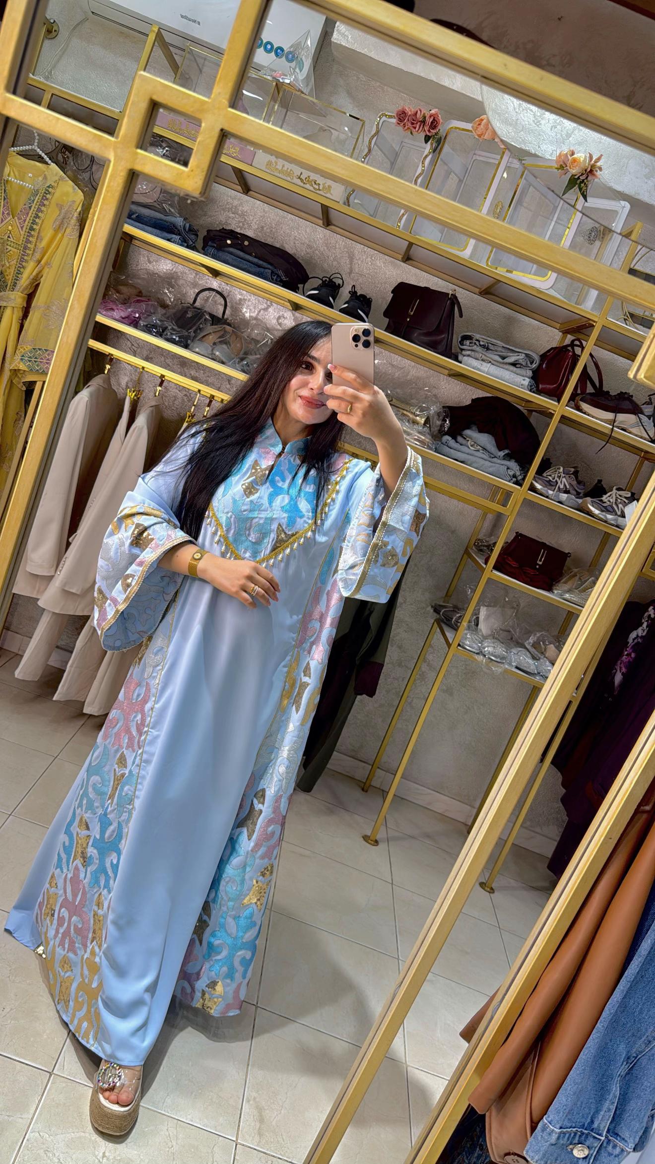 @Boutique Dina