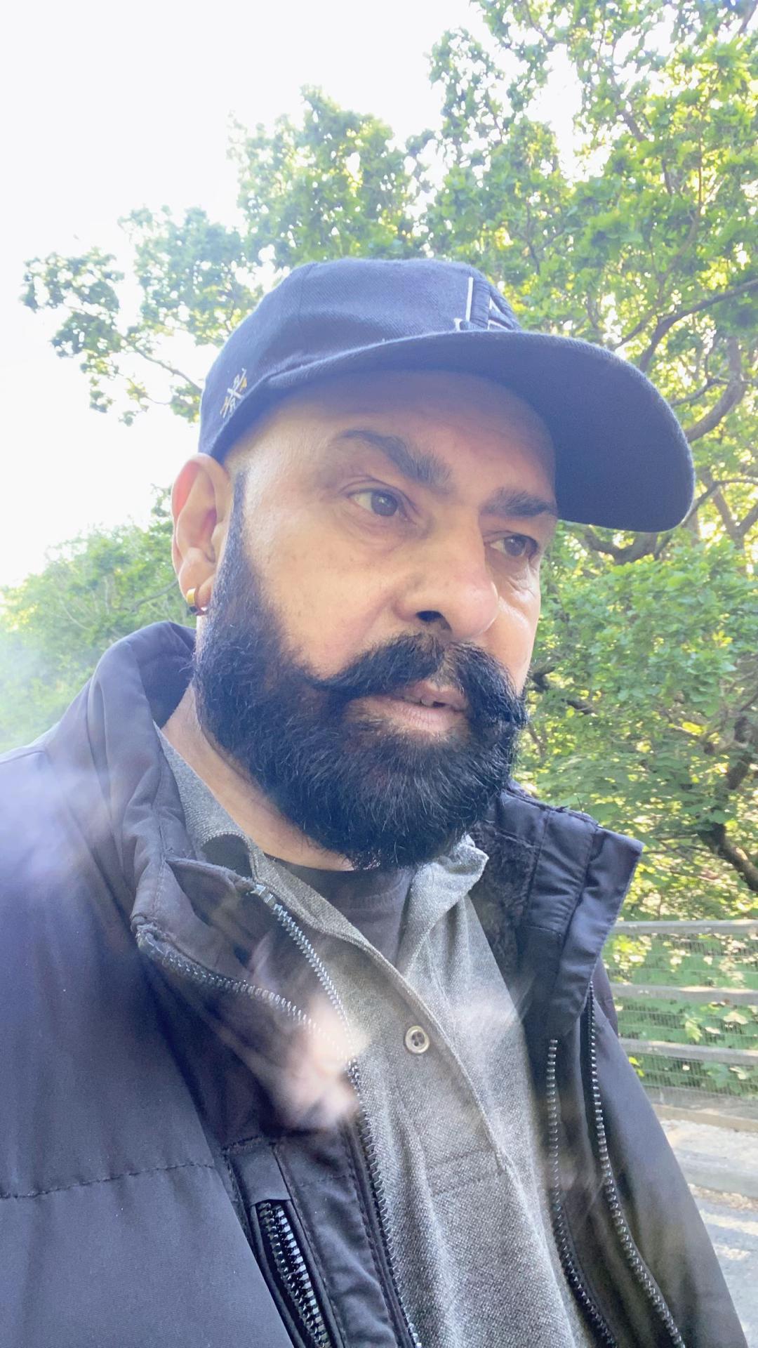 @Aman Grewal 🇬🇧