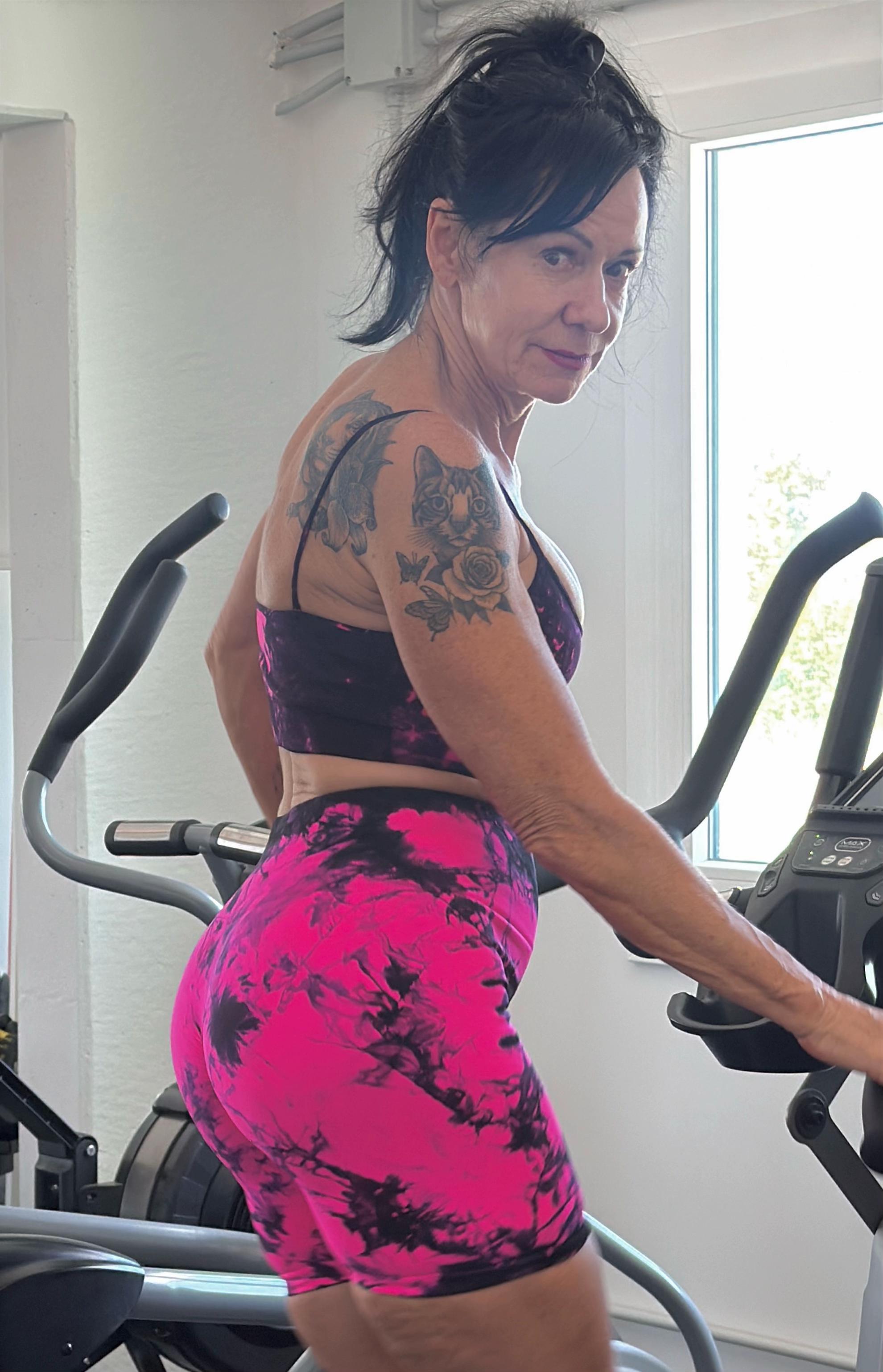 @CorneliaM
