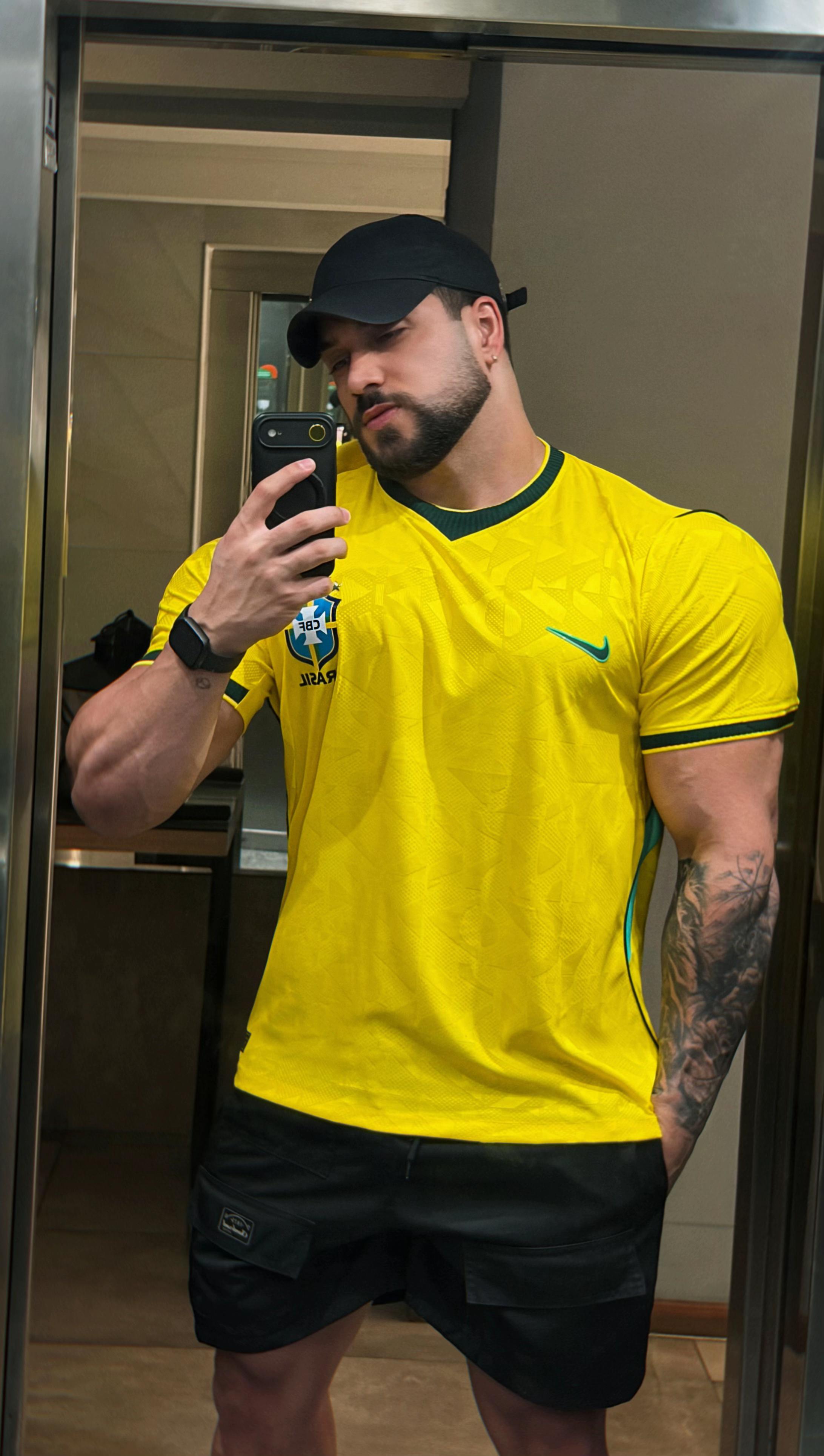 @Lucas Castro