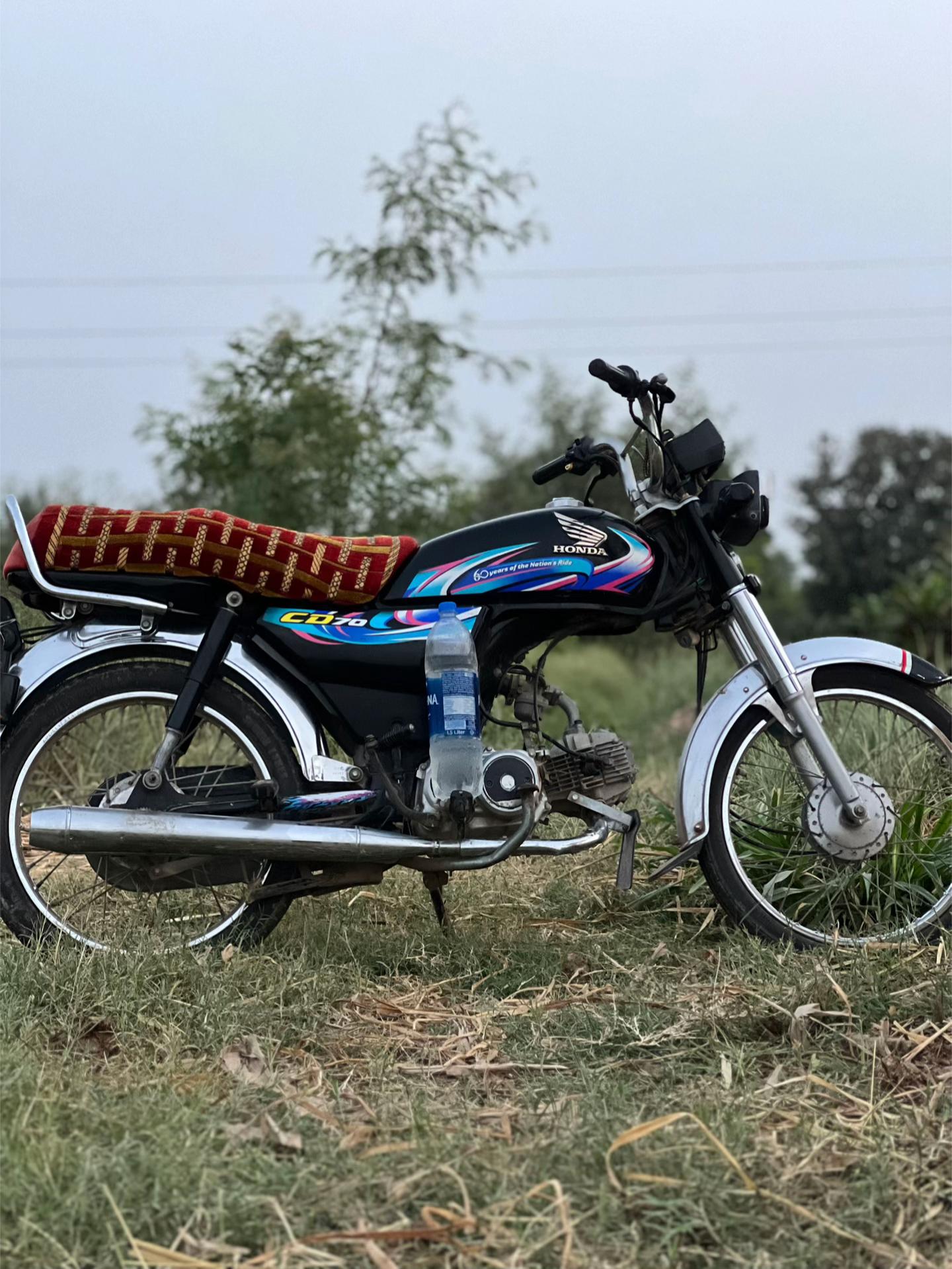 @comrade Sindhi 🚩🤨💫bananas