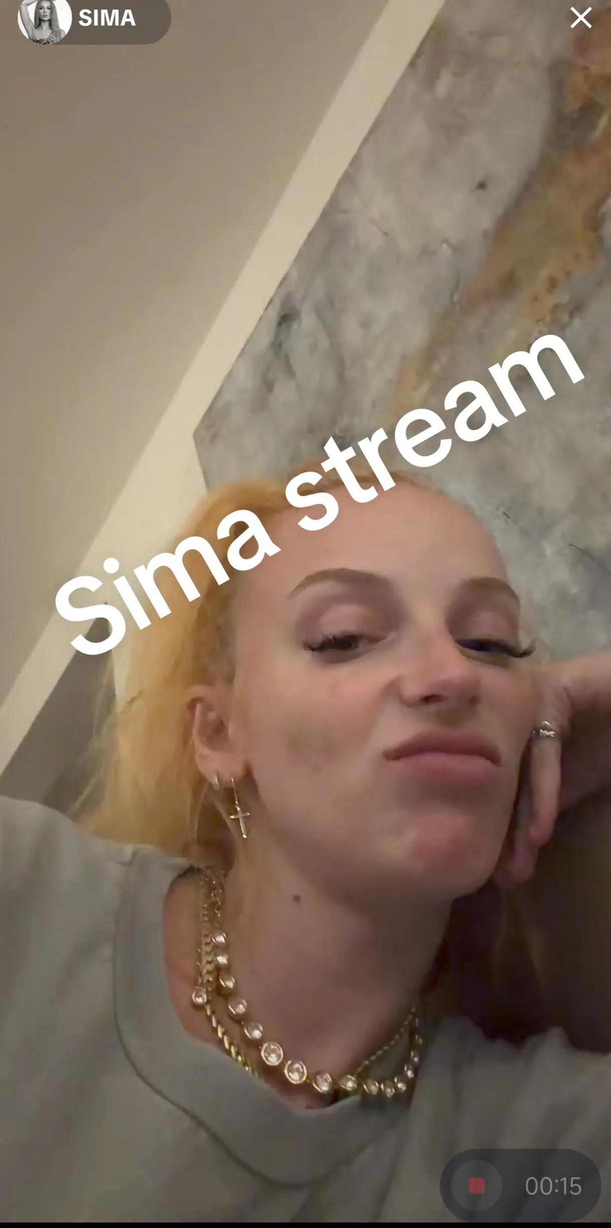 @Cute._.simq