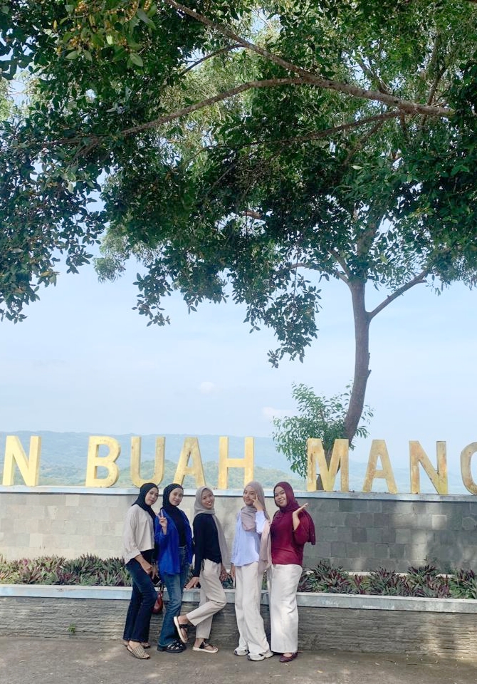 @nadhira tour travel jogja