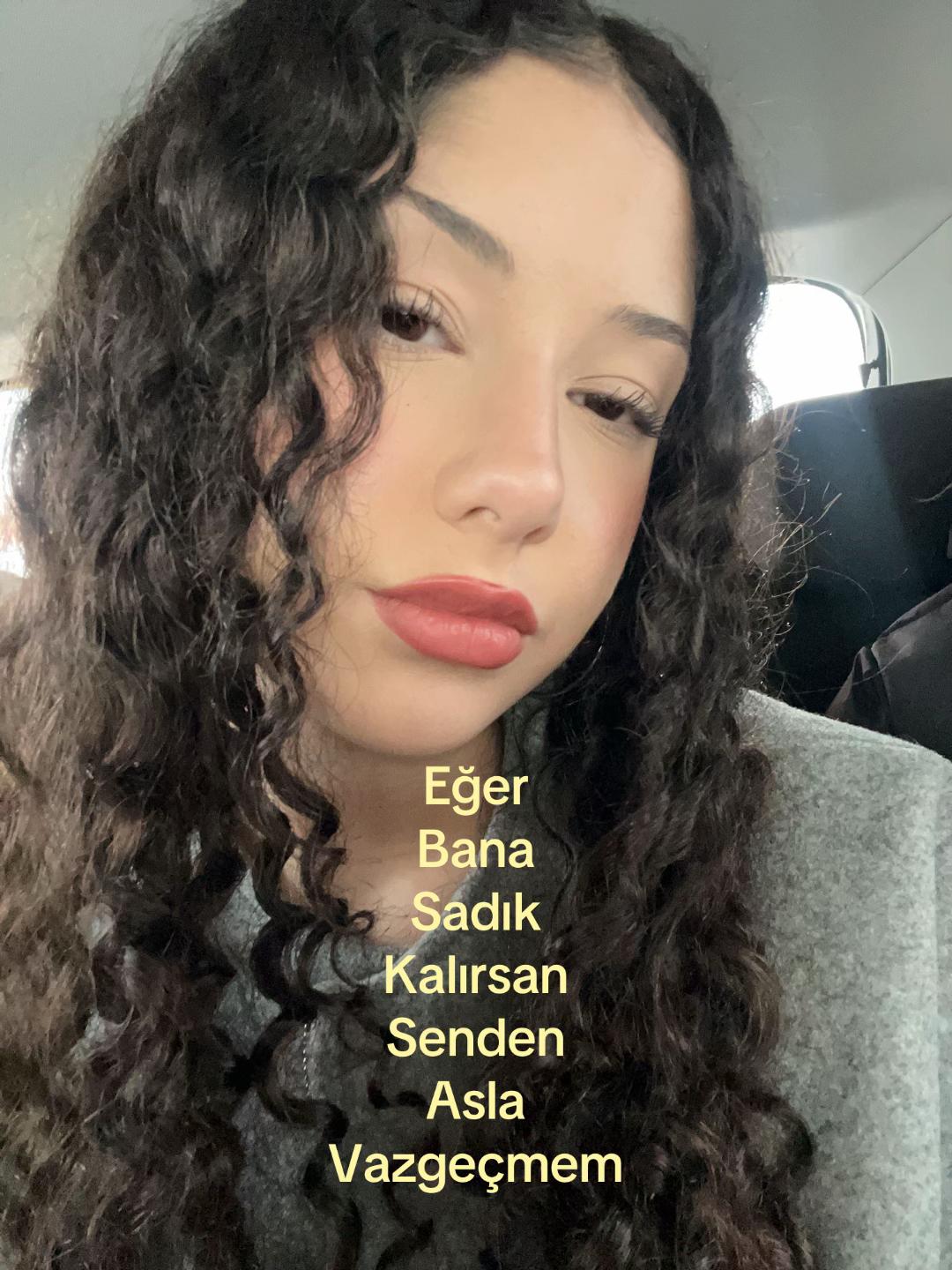 @𝓐𝓭𝓪🪽