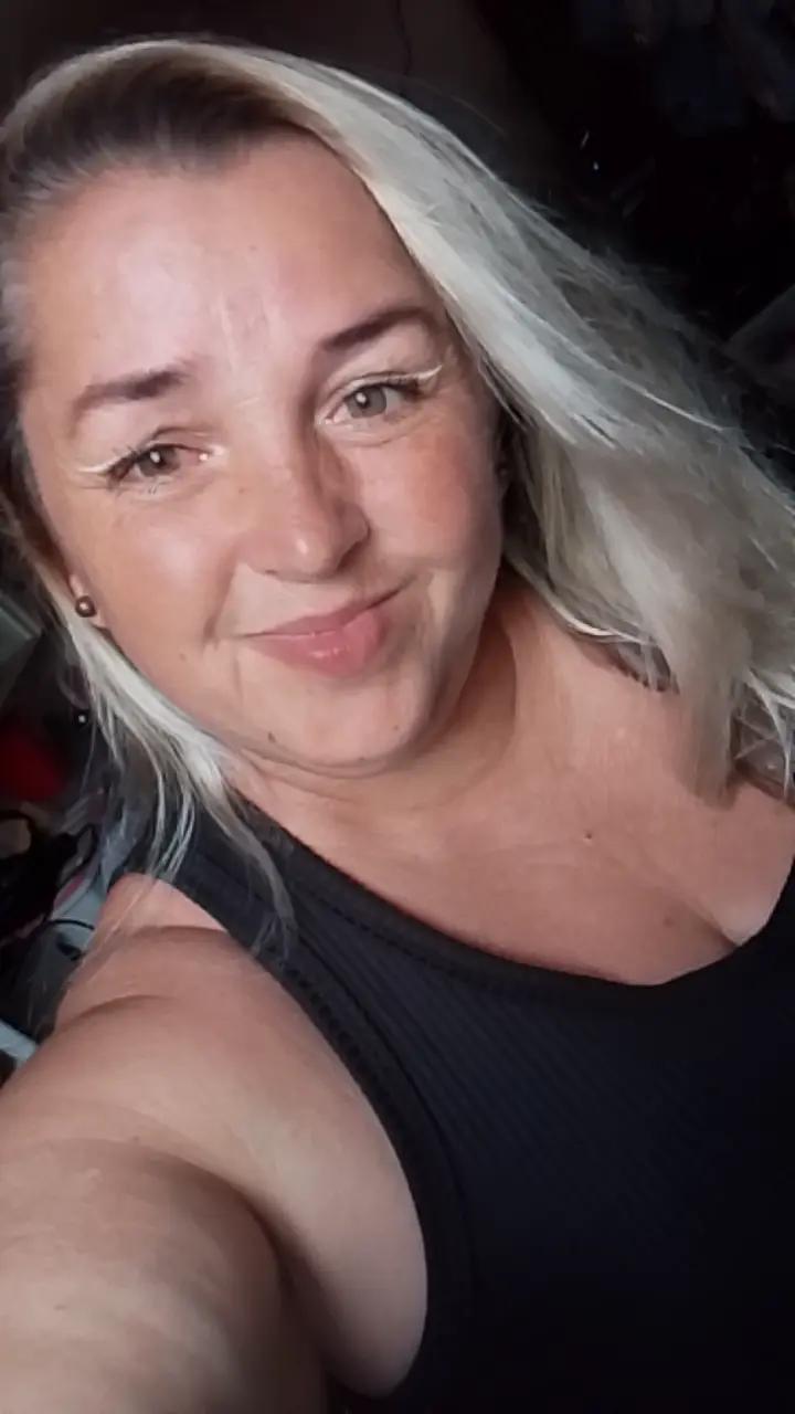 @M&aacute;rcia Paula♍
