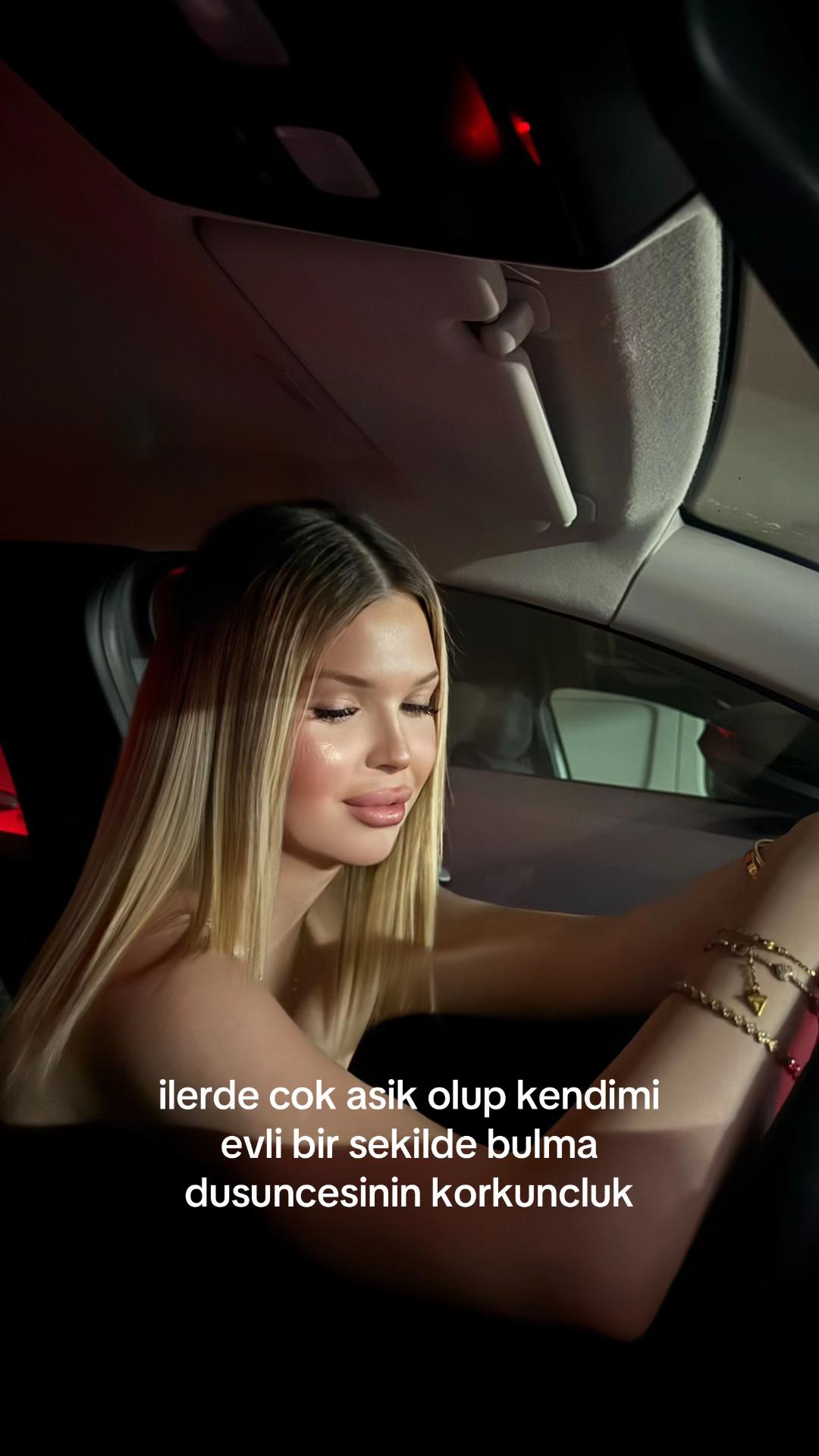 @Mina