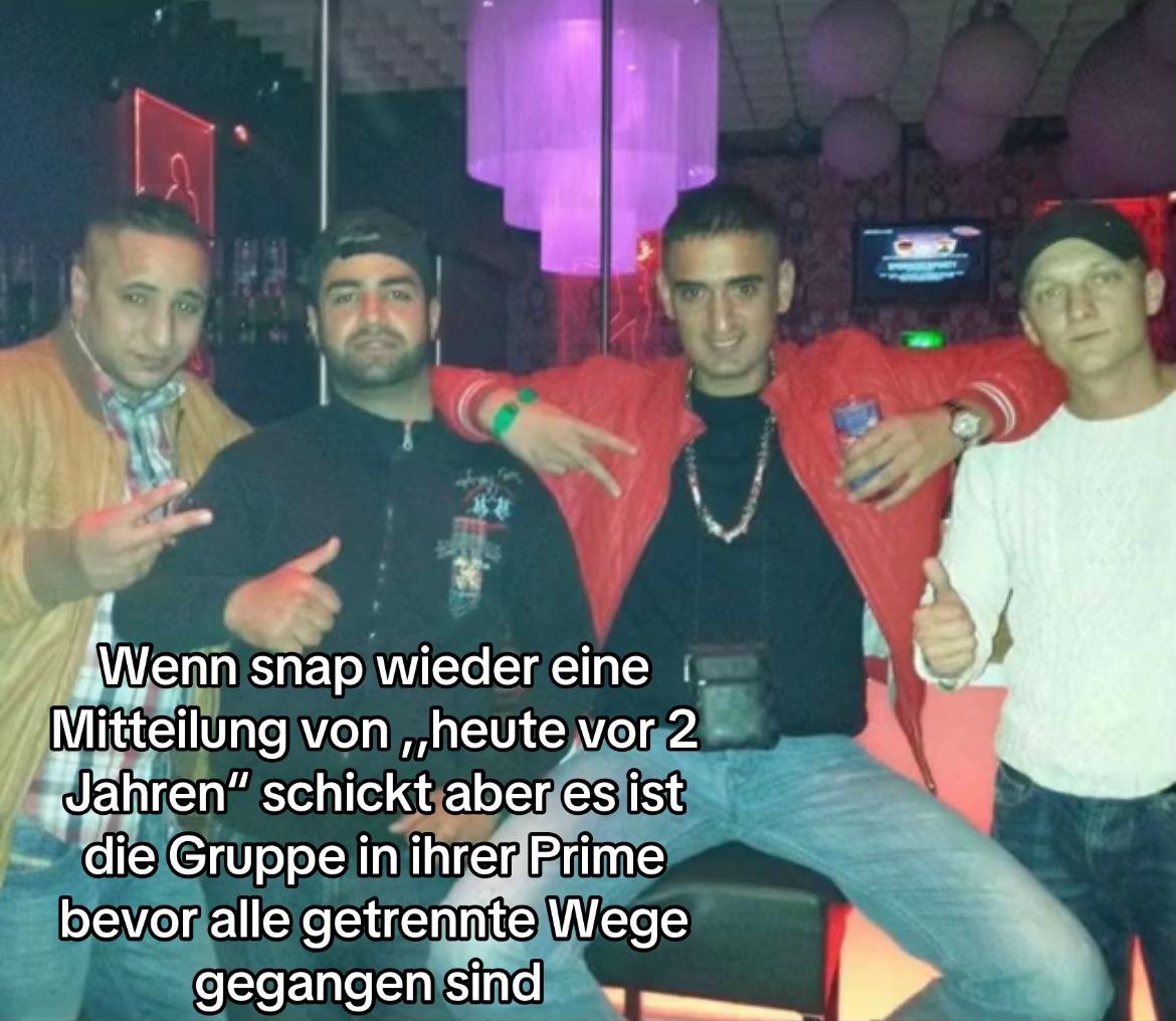 @🇦🇱