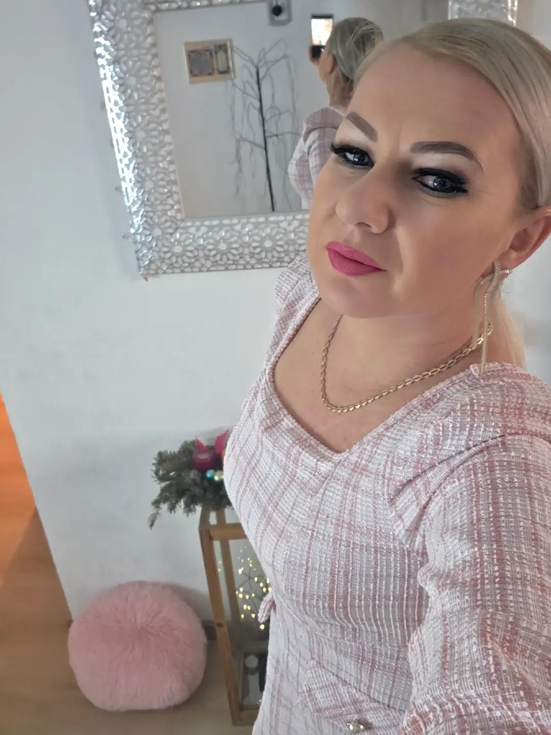 @Gabi Gabriela