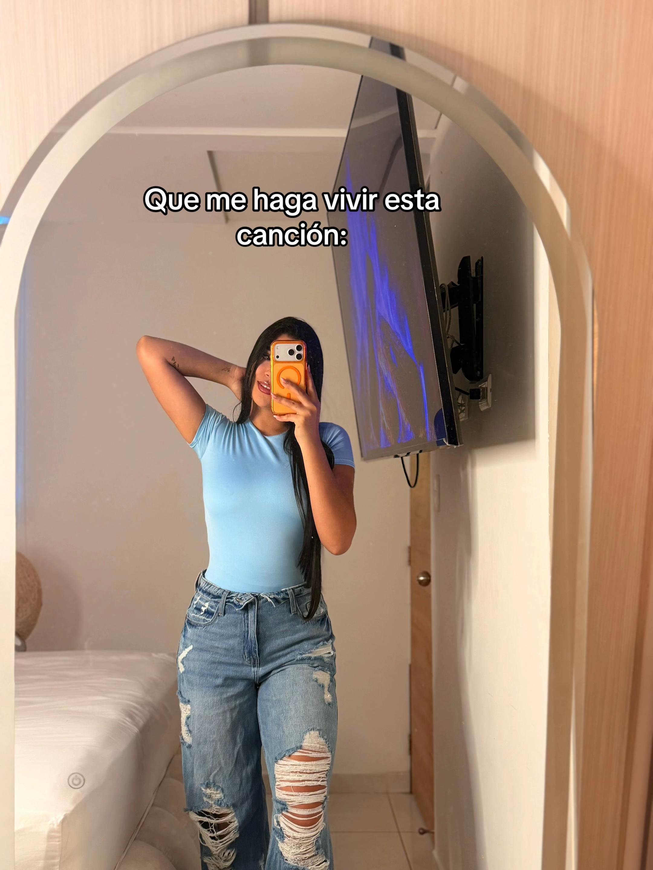 @⚡️👑𝐏𝐀𝐔𝐋𝐀 𝐃𝐈𝐀𝐙🦁⚡️