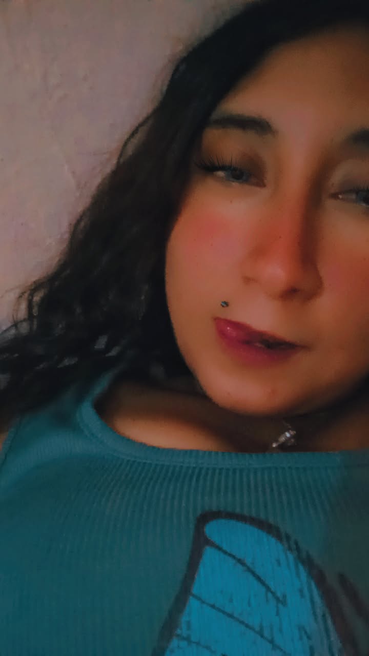 @Aángyy