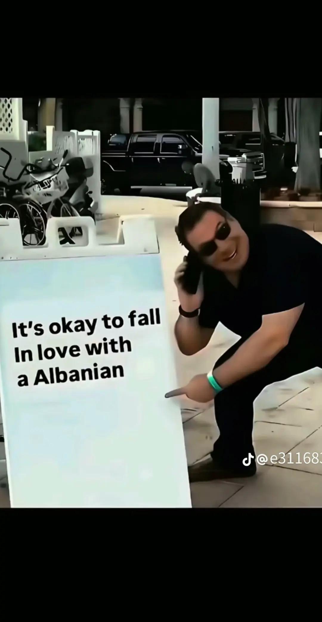 @Adrian🇦🇱🇽🇰