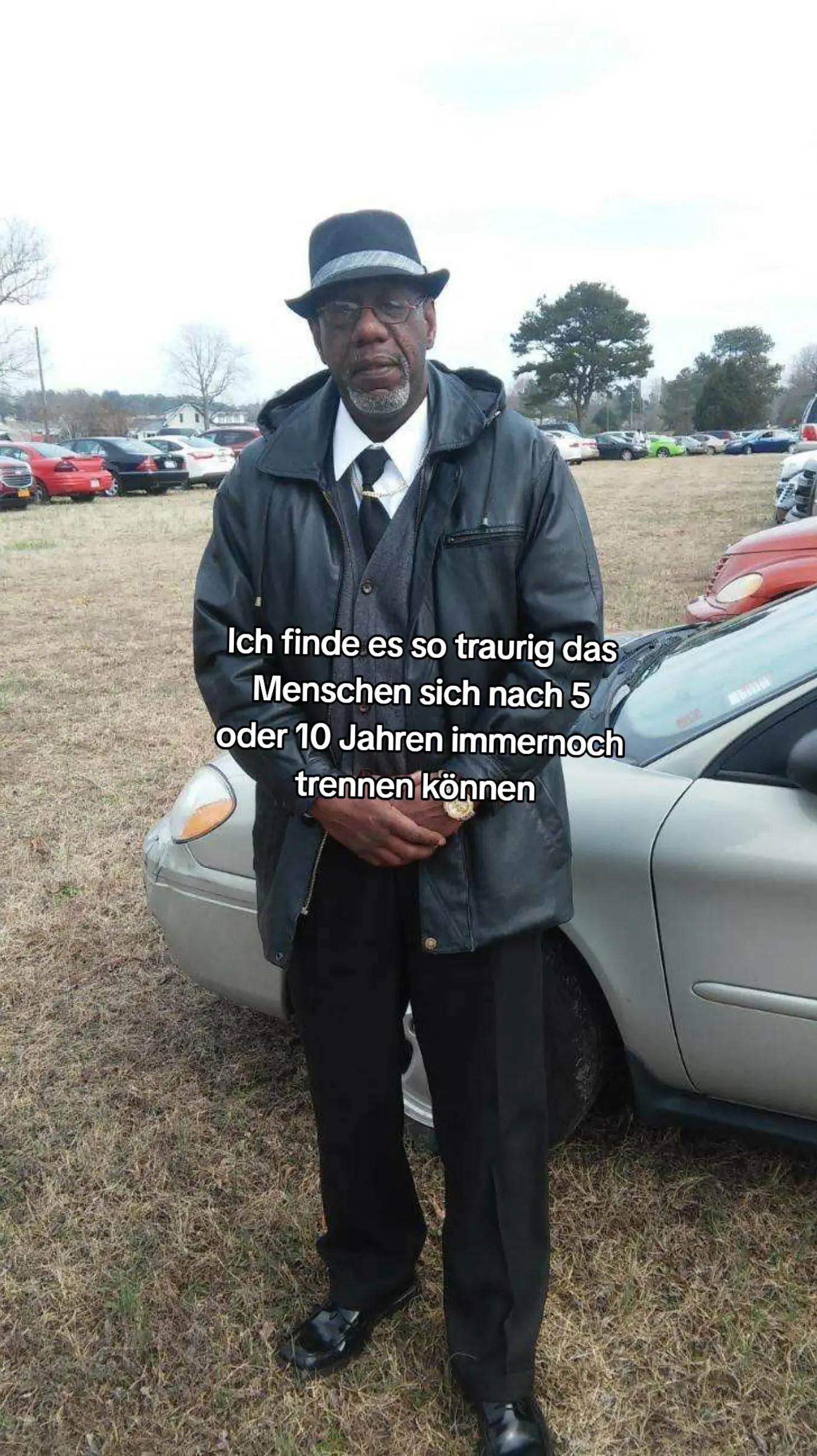 @🥷
